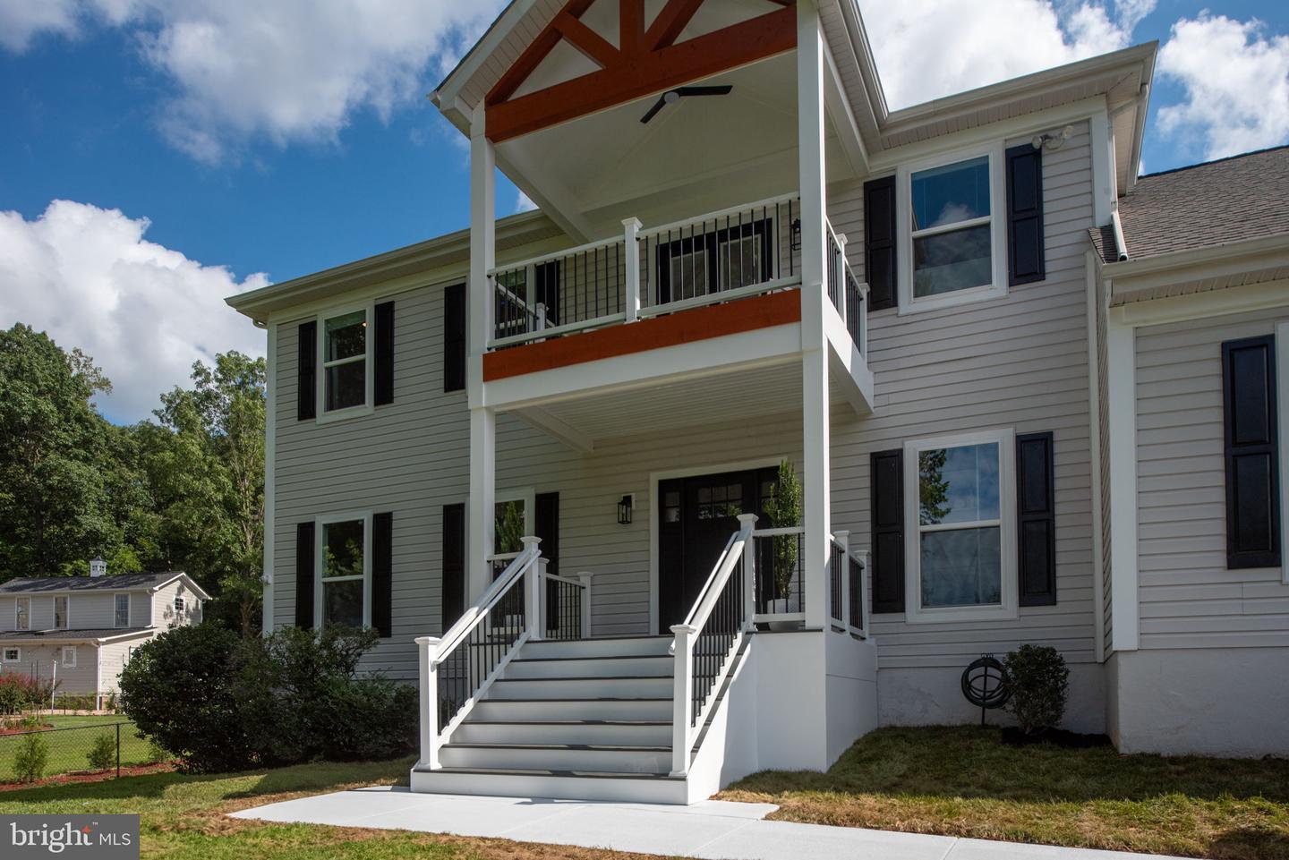 7095 SIGNAL HILL RD, MANASSAS, Virginia 20111, 5 Bedrooms Bedrooms, ,4 BathroomsBathrooms,Residential,For sale,7095 SIGNAL HILL RD,VAPW2100352 MLS # VAPW2100352