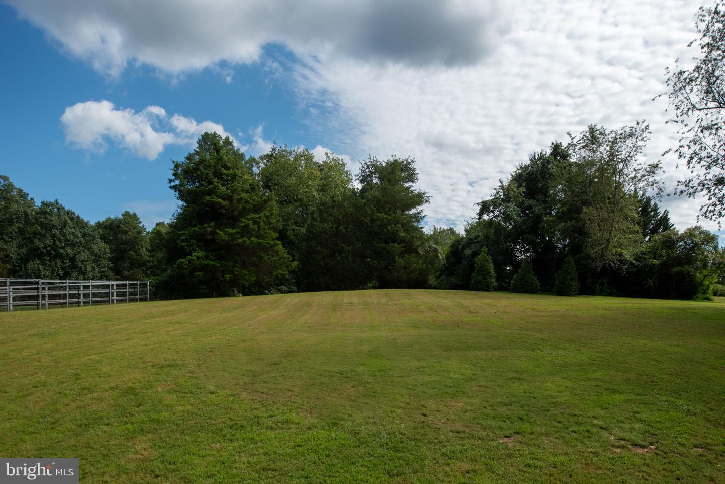 7095 SIGNAL HILL RD, MANASSAS, Virginia 20111, 5 Bedrooms Bedrooms, ,4 BathroomsBathrooms,Residential,For sale,7095 SIGNAL HILL RD,VAPW2100352 MLS # VAPW2100352