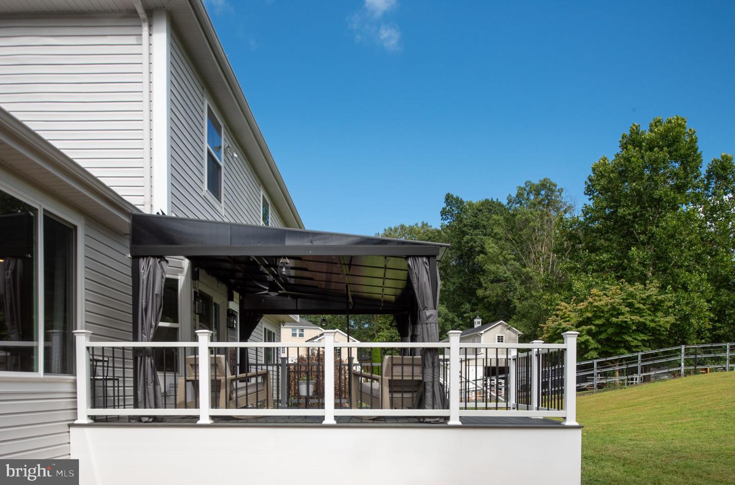 7095 SIGNAL HILL RD, MANASSAS, Virginia 20111, 5 Bedrooms Bedrooms, ,4 BathroomsBathrooms,Residential,For sale,7095 SIGNAL HILL RD,VAPW2100352 MLS # VAPW2100352