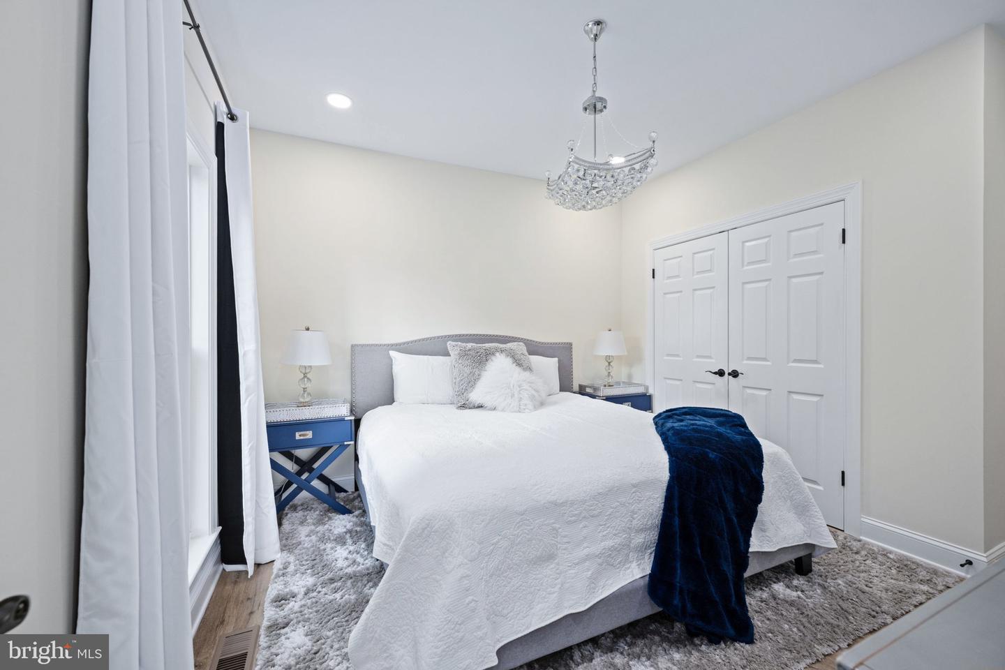7095 SIGNAL HILL RD, MANASSAS, Virginia 20111, 5 Bedrooms Bedrooms, ,4 BathroomsBathrooms,Residential,For sale,7095 SIGNAL HILL RD,VAPW2100352 MLS # VAPW2100352
