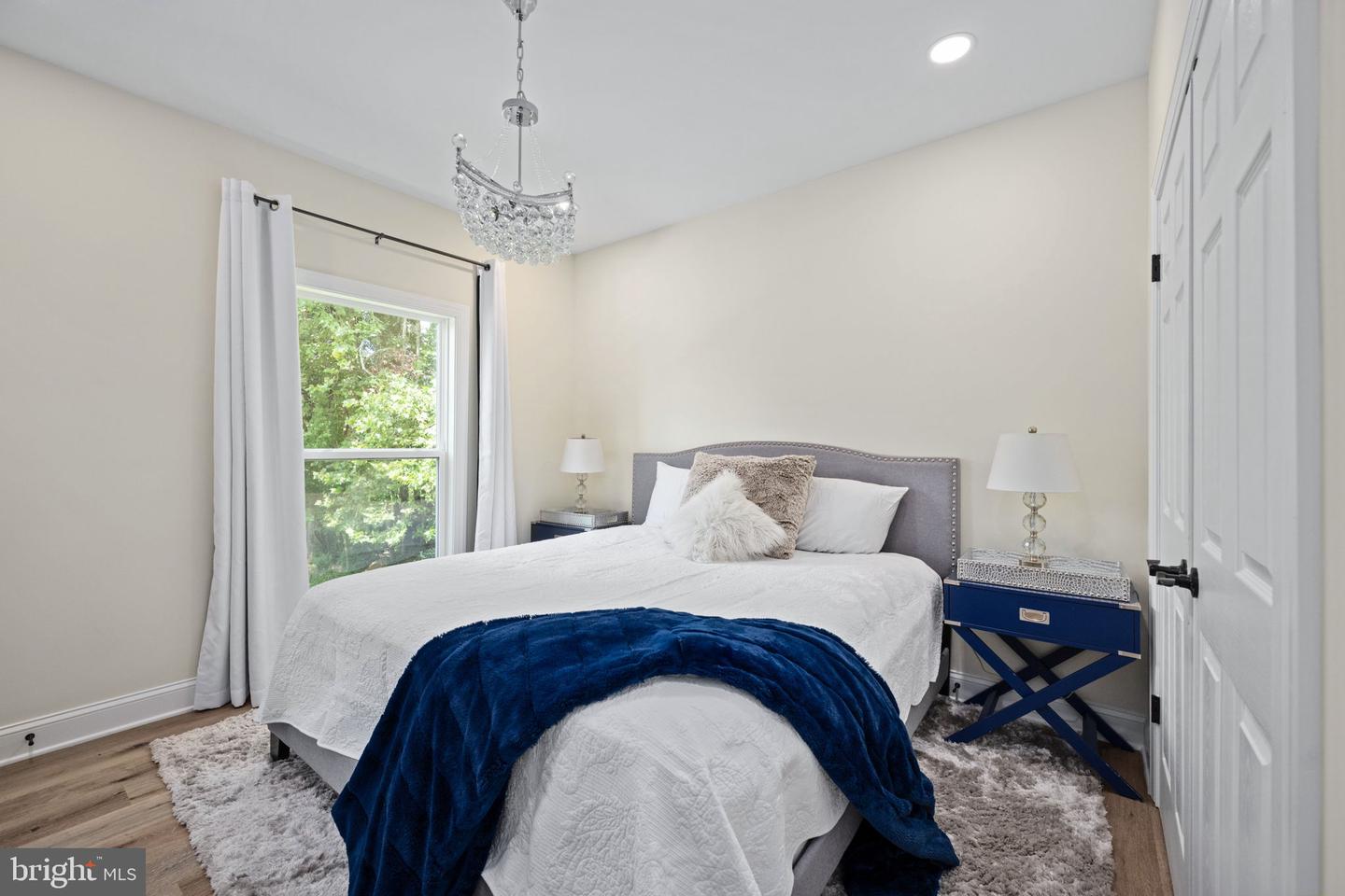 7095 SIGNAL HILL RD, MANASSAS, Virginia 20111, 5 Bedrooms Bedrooms, ,4 BathroomsBathrooms,Residential,For sale,7095 SIGNAL HILL RD,VAPW2100352 MLS # VAPW2100352