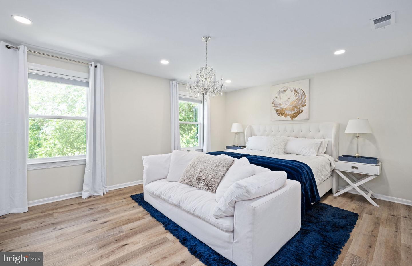 7095 SIGNAL HILL RD, MANASSAS, Virginia 20111, 5 Bedrooms Bedrooms, ,4 BathroomsBathrooms,Residential,For sale,7095 SIGNAL HILL RD,VAPW2100352 MLS # VAPW2100352
