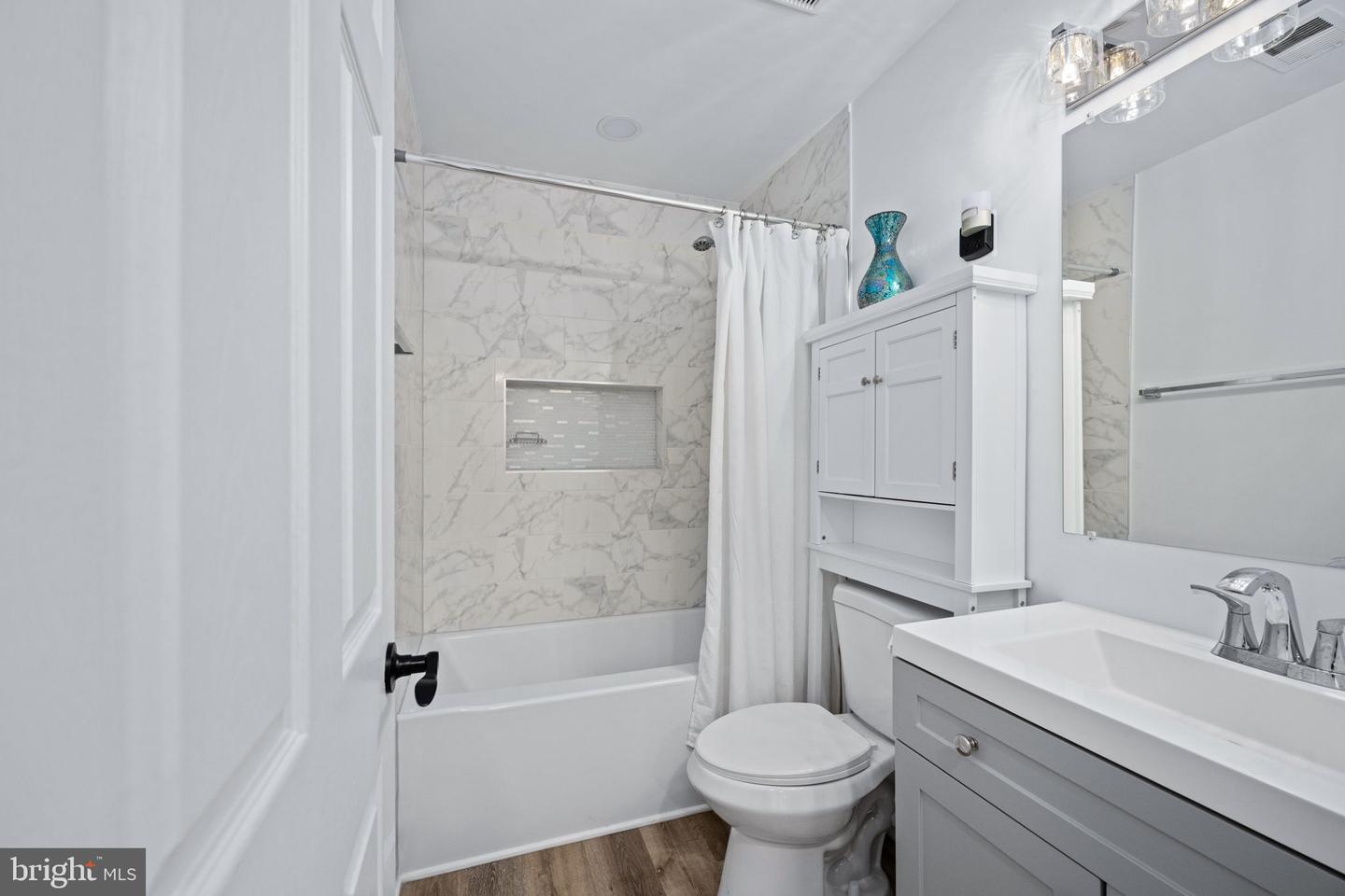 7095 SIGNAL HILL RD, MANASSAS, Virginia 20111, 5 Bedrooms Bedrooms, ,4 BathroomsBathrooms,Residential,For sale,7095 SIGNAL HILL RD,VAPW2100352 MLS # VAPW2100352