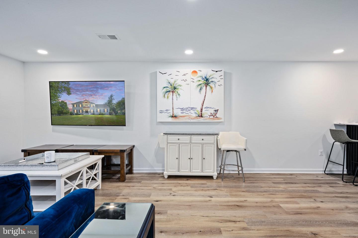 7095 SIGNAL HILL RD, MANASSAS, Virginia 20111, 5 Bedrooms Bedrooms, ,4 BathroomsBathrooms,Residential,For sale,7095 SIGNAL HILL RD,VAPW2100352 MLS # VAPW2100352