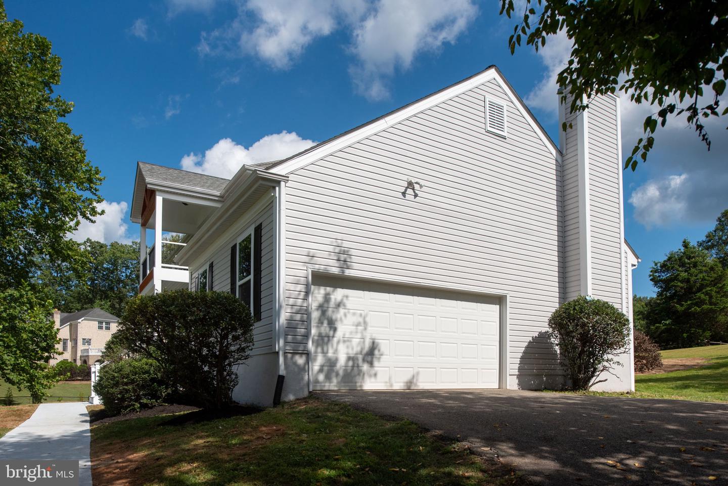 7095 SIGNAL HILL RD, MANASSAS, Virginia 20111, 5 Bedrooms Bedrooms, ,4 BathroomsBathrooms,Residential,For sale,7095 SIGNAL HILL RD,VAPW2100352 MLS # VAPW2100352