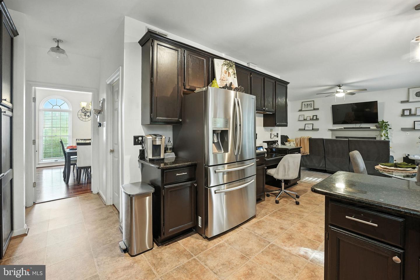 3901 LEAF LAWN LN, WOODBRIDGE, Virginia 22192, 5 Bedrooms Bedrooms, ,3 BathroomsBathrooms,Residential,For sale,3901 LEAF LAWN LN,VAPW2100392 MLS # VAPW2100392