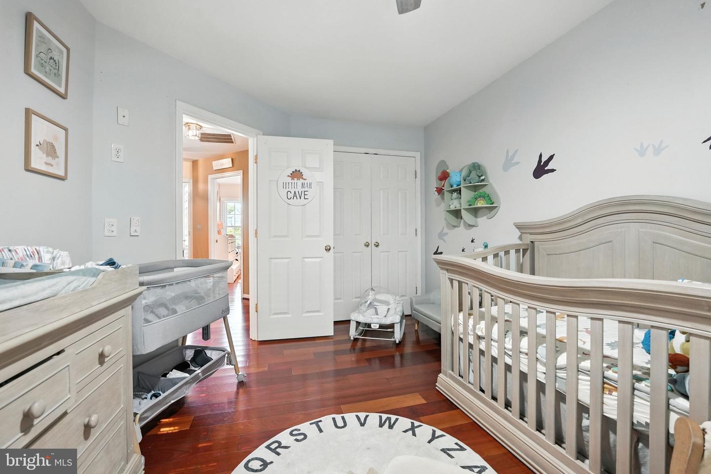 3901 LEAF LAWN LN, WOODBRIDGE, Virginia 22192, 5 Bedrooms Bedrooms, ,3 BathroomsBathrooms,Residential,For sale,3901 LEAF LAWN LN,VAPW2100392 MLS # VAPW2100392