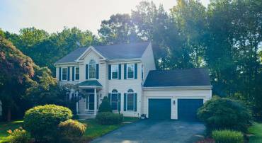 3901 LEAF LAWN LN, WOODBRIDGE, Virginia 22192, 5 Bedrooms Bedrooms, ,3 BathroomsBathrooms,Residential,For sale,3901 LEAF LAWN LN,VAPW2100392 MLS # VAPW2100392