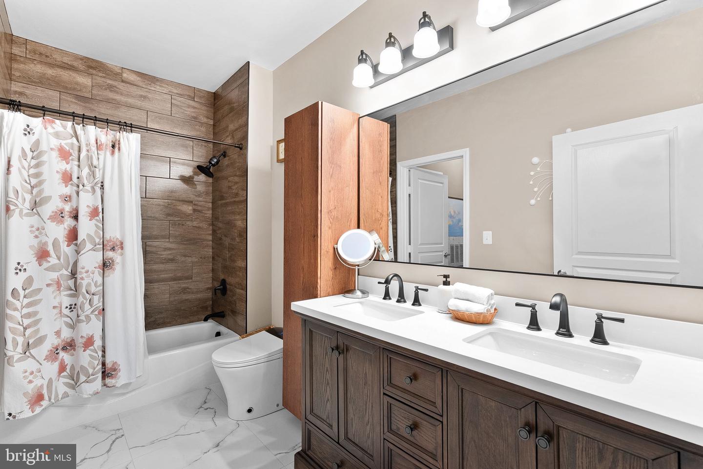 12001 MARKET ST #144, RESTON, Virginia 20190, 2 Bedrooms Bedrooms, ,2 BathroomsBathrooms,Residential,For sale,12001 MARKET ST #144,VAFX2258560 MLS # VAFX2258560