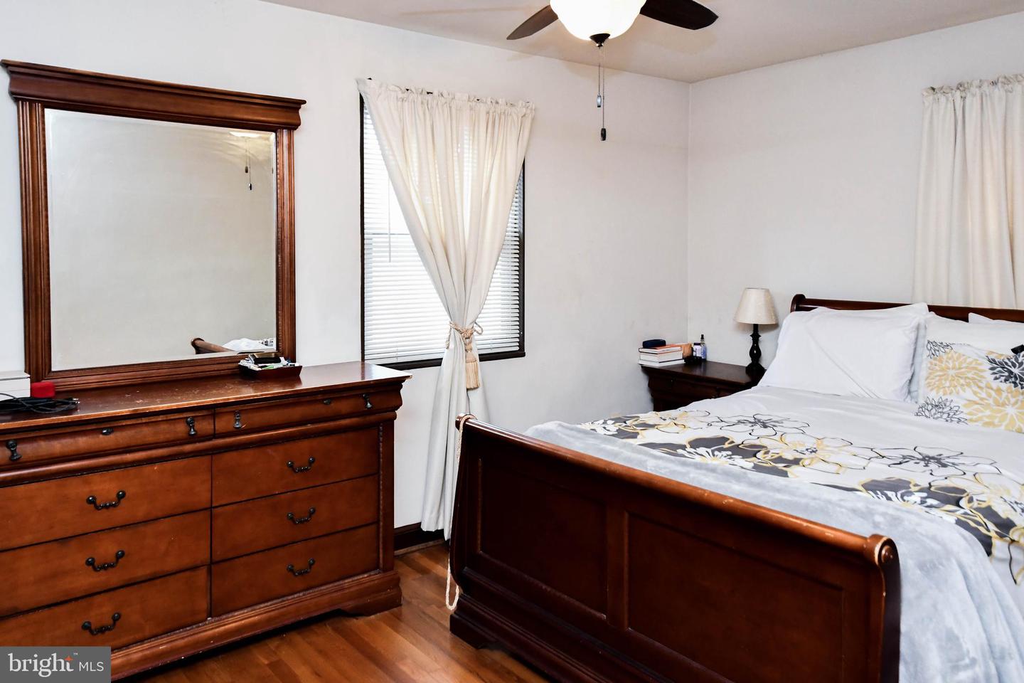 4002 ALABAMA AVE SE, WASHINGTON, District Of Columbia 20020, 3 Bedrooms Bedrooms, ,1 BathroomBathrooms,Residential,For sale,4002 ALABAMA AVE SE,DCDC2213076 MLS # DCDC2213076