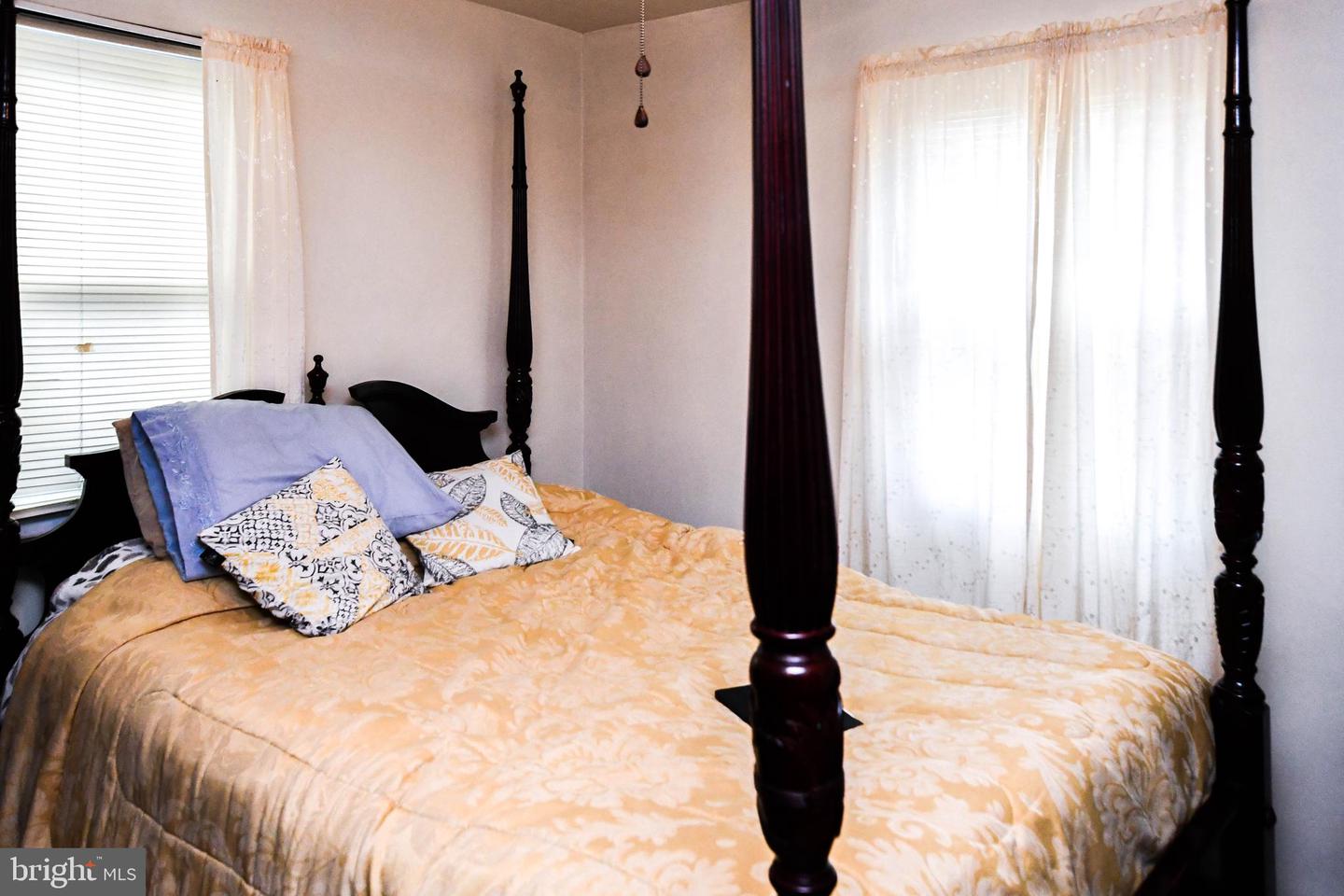 4002 ALABAMA AVE SE, WASHINGTON, District Of Columbia 20020, 3 Bedrooms Bedrooms, ,1 BathroomBathrooms,Residential,For sale,4002 ALABAMA AVE SE,DCDC2213076 MLS # DCDC2213076