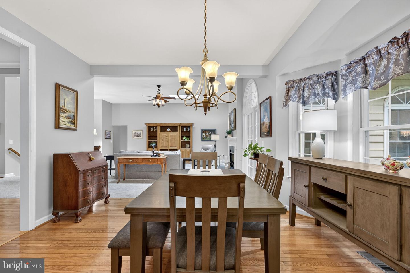 5460 WESTFIELD CT, WARRENTON, Virginia 20187, 4 Bedrooms Bedrooms, ,3 BathroomsBathrooms,Residential,For sale,5460 WESTFIELD CT,VAFQ2017708 MLS # VAFQ2017708