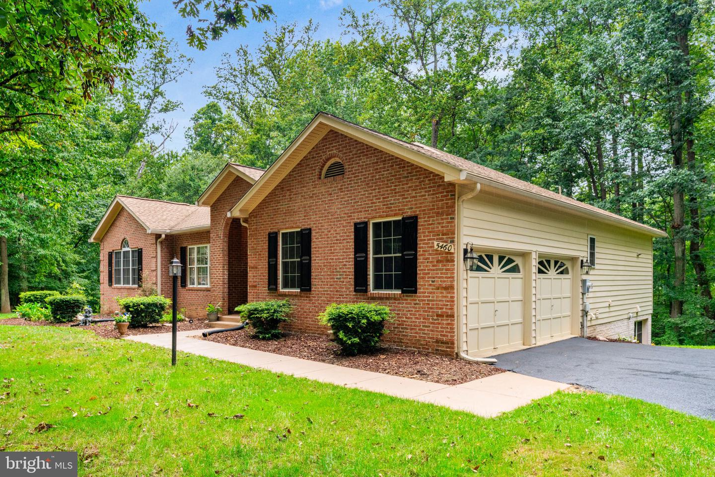 5460 WESTFIELD CT, WARRENTON, Virginia 20187, 4 Bedrooms Bedrooms, ,3 BathroomsBathrooms,Residential,For sale,5460 WESTFIELD CT,VAFQ2017708 MLS # VAFQ2017708