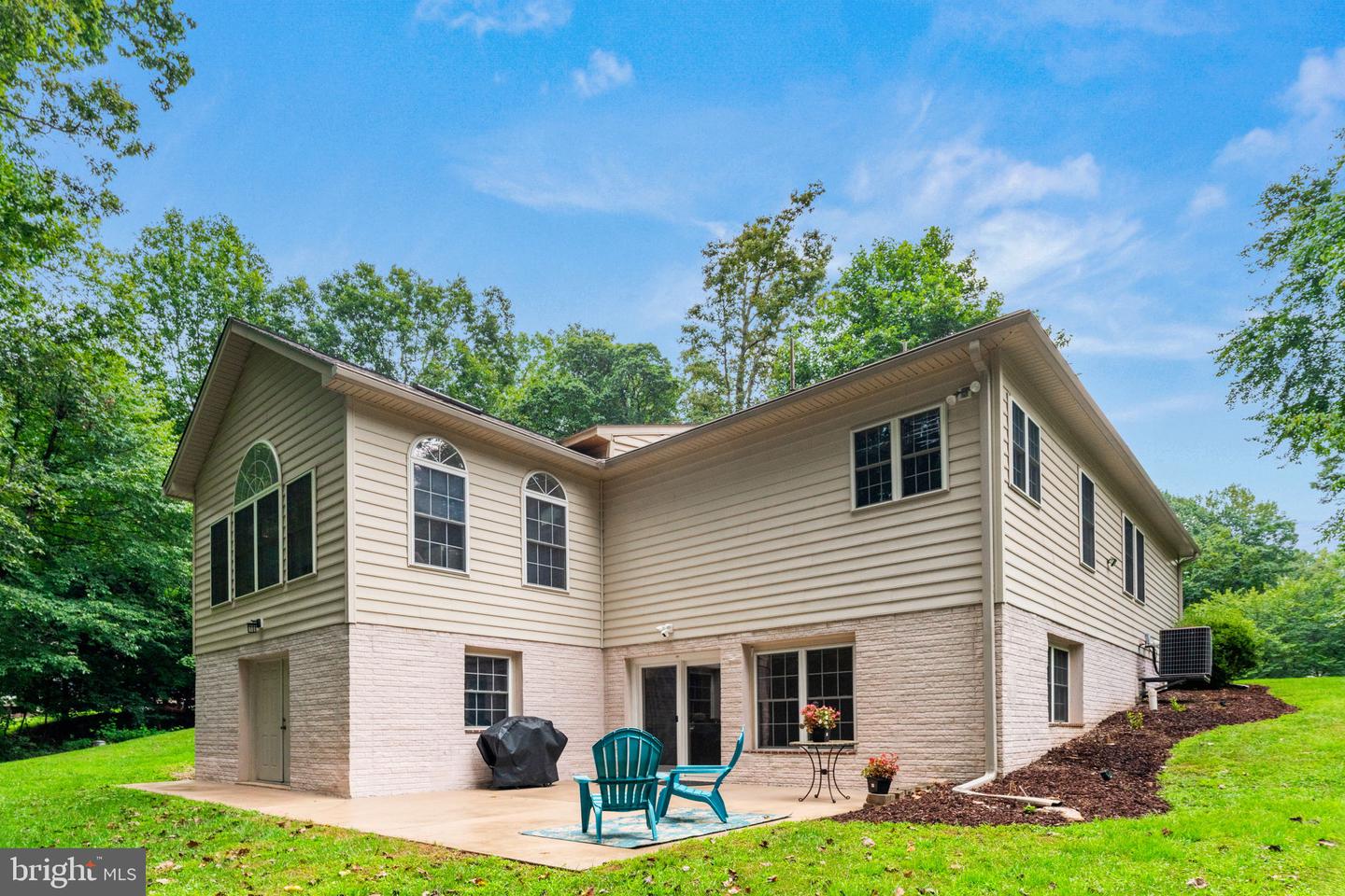 5460 WESTFIELD CT, WARRENTON, Virginia 20187, 4 Bedrooms Bedrooms, ,3 BathroomsBathrooms,Residential,For sale,5460 WESTFIELD CT,VAFQ2017708 MLS # VAFQ2017708