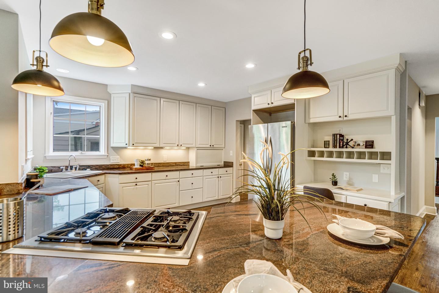 4655 24TH ST N, ARLINGTON, Virginia 22207, 5 Bedrooms Bedrooms, 7 Rooms Rooms,2 BathroomsBathrooms,Residential,For sale,4655 24TH ST N,VAAR2061770 MLS # VAAR2061770