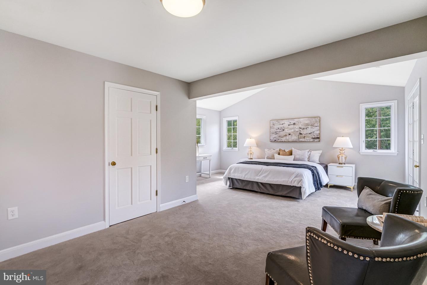 4655 24TH ST N, ARLINGTON, Virginia 22207, 5 Bedrooms Bedrooms, 7 Rooms Rooms,2 BathroomsBathrooms,Residential,For sale,4655 24TH ST N,VAAR2061770 MLS # VAAR2061770