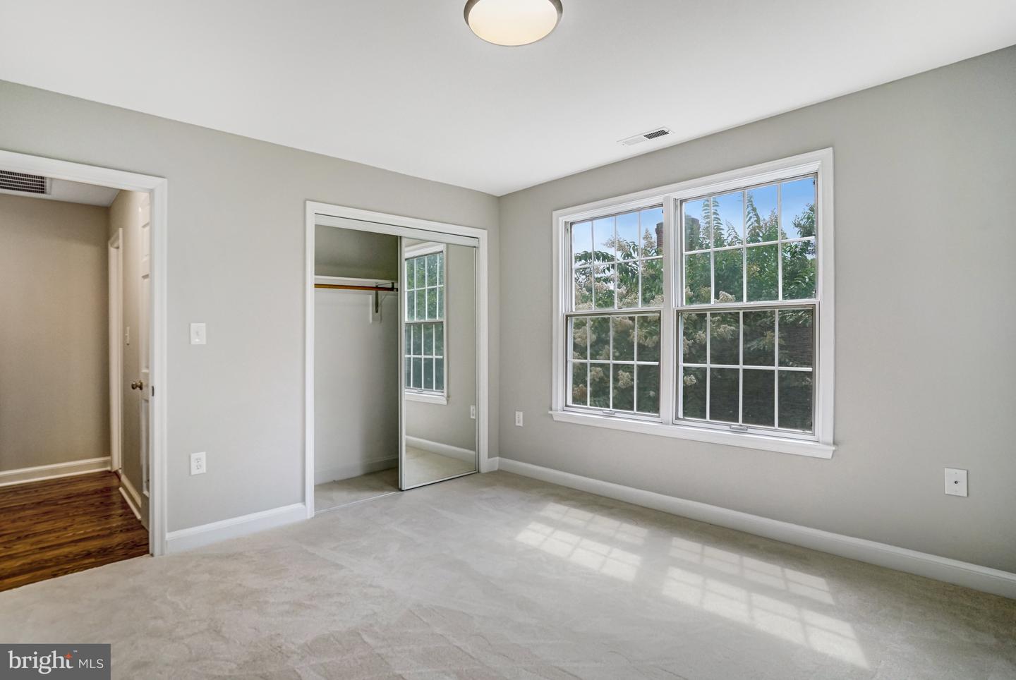 4655 24TH ST N, ARLINGTON, Virginia 22207, 5 Bedrooms Bedrooms, 7 Rooms Rooms,2 BathroomsBathrooms,Residential,For sale,4655 24TH ST N,VAAR2061770 MLS # VAAR2061770