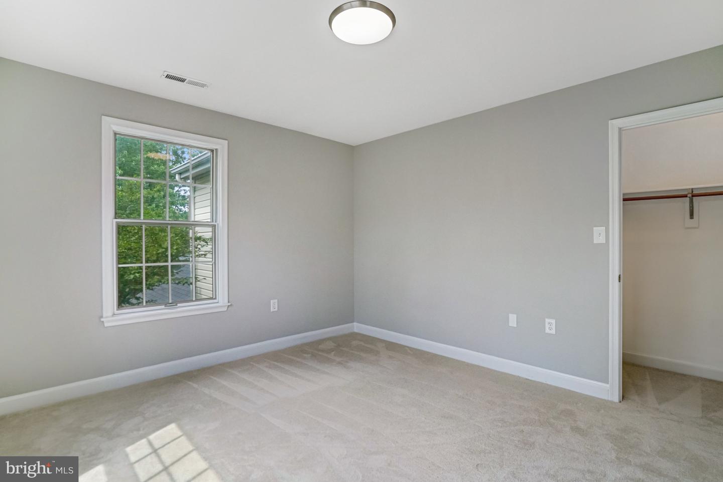 4655 24TH ST N, ARLINGTON, Virginia 22207, 5 Bedrooms Bedrooms, 7 Rooms Rooms,2 BathroomsBathrooms,Residential,For sale,4655 24TH ST N,VAAR2061770 MLS # VAAR2061770
