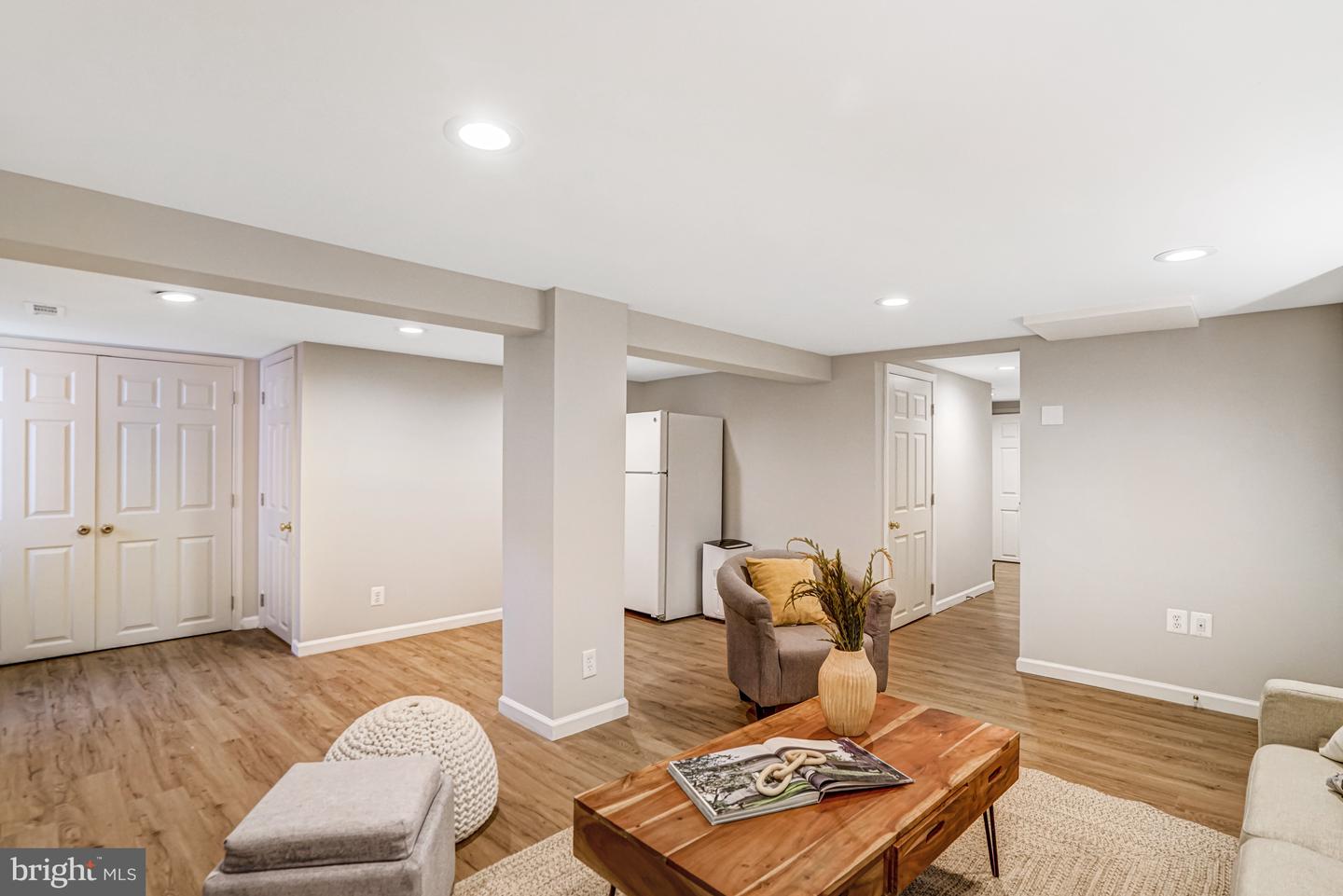 4655 24TH ST N, ARLINGTON, Virginia 22207, 5 Bedrooms Bedrooms, 7 Rooms Rooms,2 BathroomsBathrooms,Residential,For sale,4655 24TH ST N,VAAR2061770 MLS # VAAR2061770