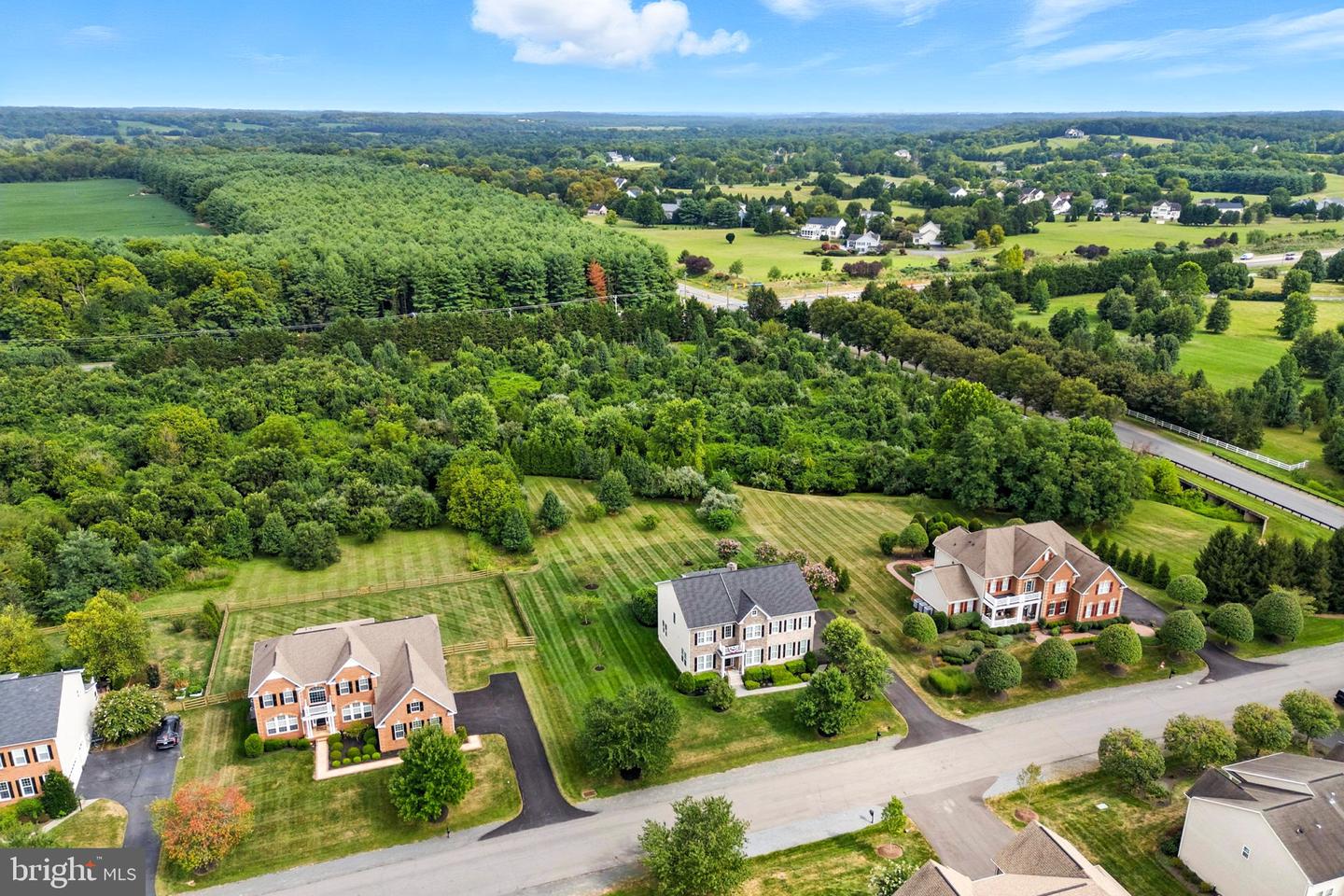 16588 LEVADE DR, LEESBURG, Virginia 20176, 5 Bedrooms Bedrooms, 10 Rooms Rooms,4 BathroomsBathrooms,Residential,For sale,16588 LEVADE DR,VALO2103756 MLS # VALO2103756