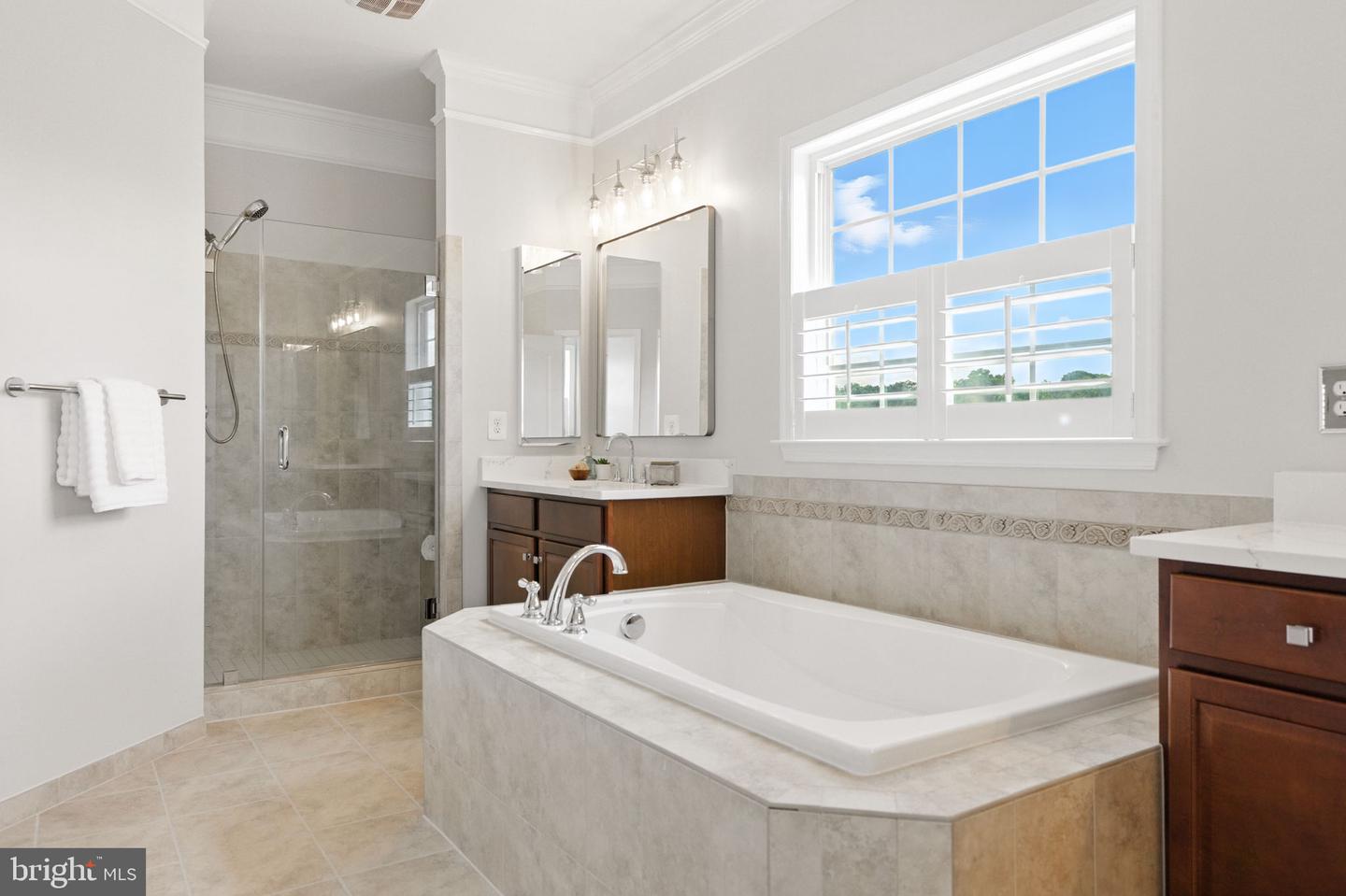 16588 LEVADE DR, LEESBURG, Virginia 20176, 5 Bedrooms Bedrooms, 10 Rooms Rooms,4 BathroomsBathrooms,Residential,For sale,16588 LEVADE DR,VALO2103756 MLS # VALO2103756