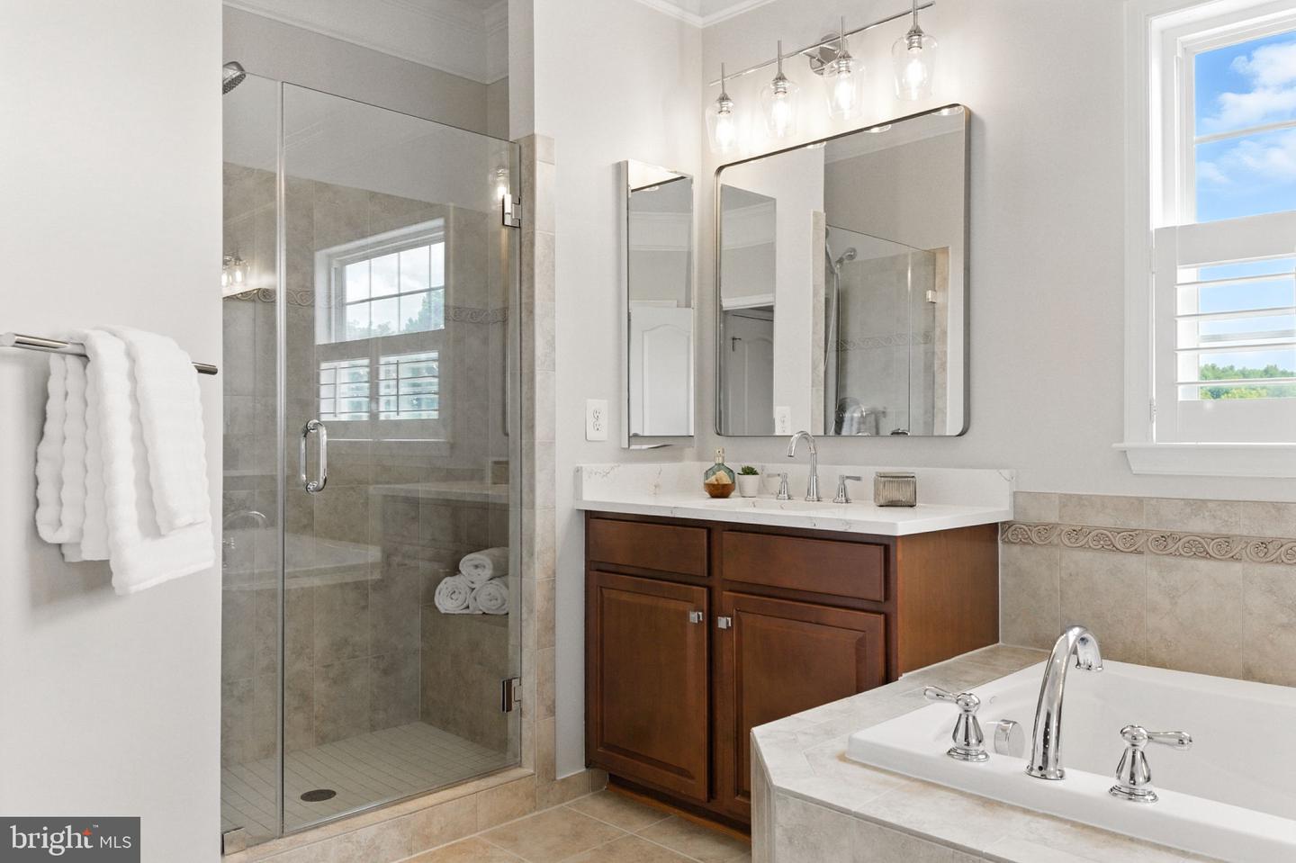 16588 LEVADE DR, LEESBURG, Virginia 20176, 5 Bedrooms Bedrooms, 10 Rooms Rooms,4 BathroomsBathrooms,Residential,For sale,16588 LEVADE DR,VALO2103756 MLS # VALO2103756