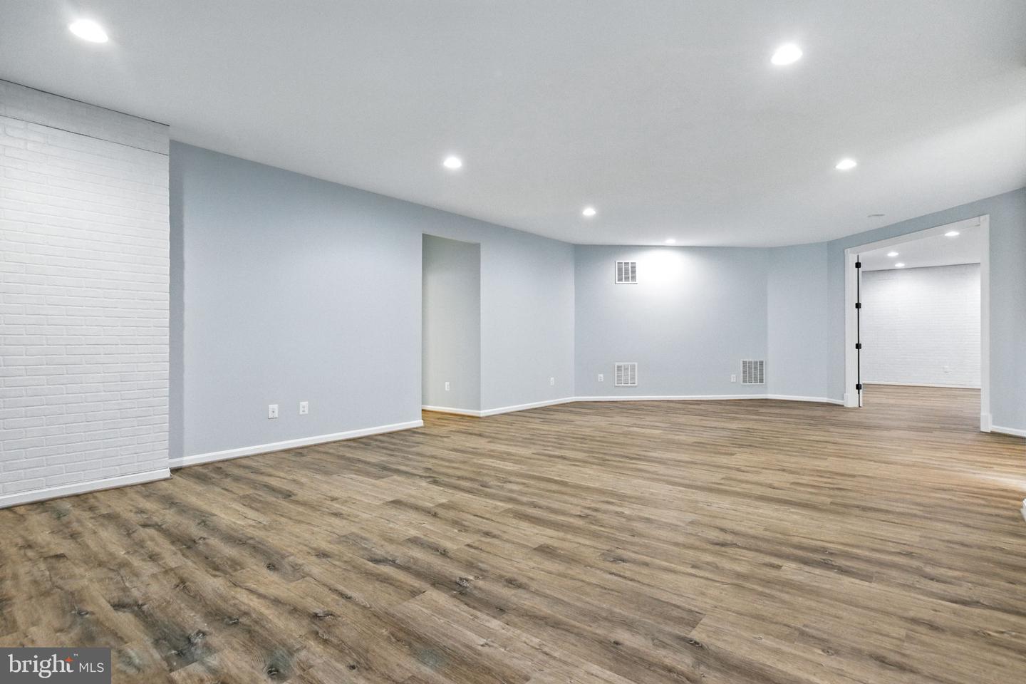 16588 LEVADE DR, LEESBURG, Virginia 20176, 5 Bedrooms Bedrooms, 10 Rooms Rooms,4 BathroomsBathrooms,Residential,For sale,16588 LEVADE DR,VALO2103756 MLS # VALO2103756