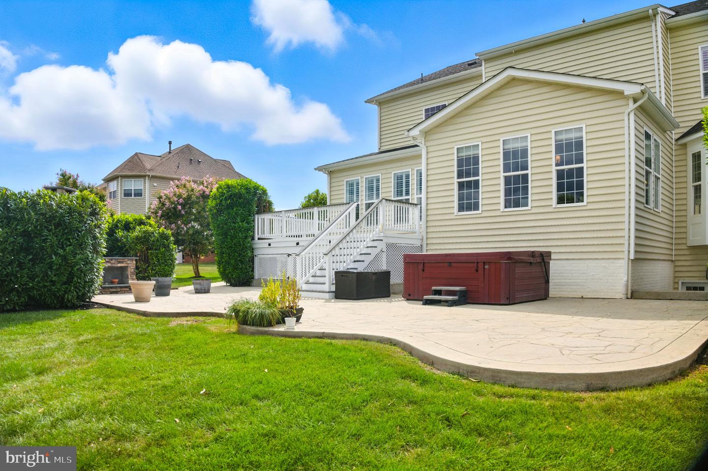 16588 LEVADE DR, LEESBURG, Virginia 20176, 5 Bedrooms Bedrooms, 10 Rooms Rooms,4 BathroomsBathrooms,Residential,For sale,16588 LEVADE DR,VALO2103756 MLS # VALO2103756