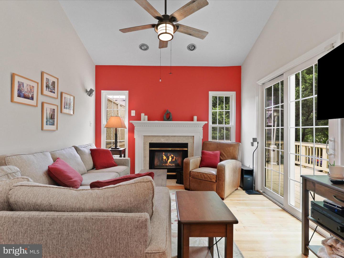7755 EFFINGHAM SQ, ALEXANDRIA, Virginia 22315, 3 Bedrooms Bedrooms, ,3 BathroomsBathrooms,Residential,For sale,7755 EFFINGHAM SQ,VAFX2259076 MLS # VAFX2259076