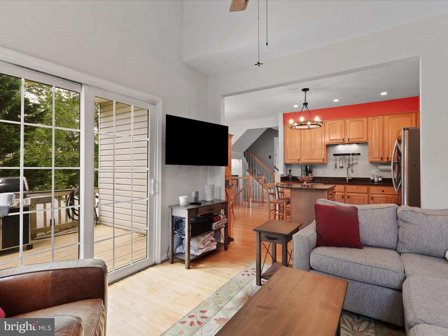 7755 EFFINGHAM SQ, ALEXANDRIA, Virginia 22315, 3 Bedrooms Bedrooms, ,3 BathroomsBathrooms,Residential,For sale,7755 EFFINGHAM SQ,VAFX2259076 MLS # VAFX2259076