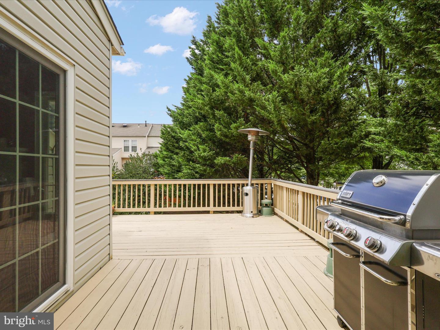 7755 EFFINGHAM SQ, ALEXANDRIA, Virginia 22315, 3 Bedrooms Bedrooms, ,3 BathroomsBathrooms,Residential,For sale,7755 EFFINGHAM SQ,VAFX2259076 MLS # VAFX2259076