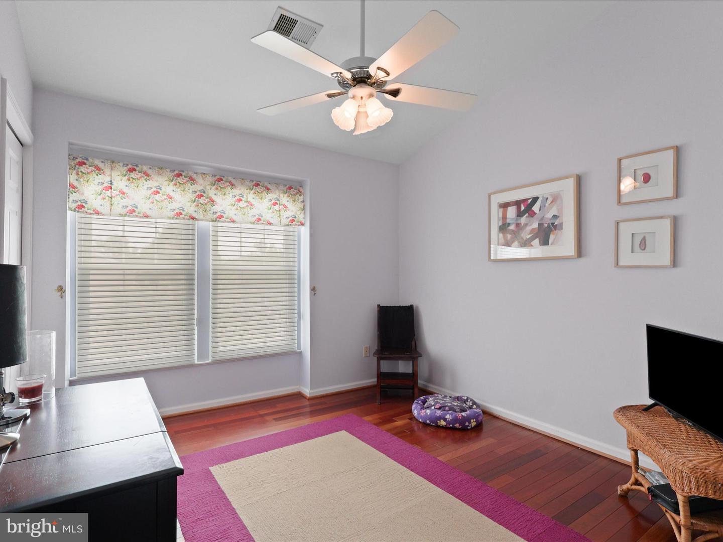 7755 EFFINGHAM SQ, ALEXANDRIA, Virginia 22315, 3 Bedrooms Bedrooms, ,3 BathroomsBathrooms,Residential,For sale,7755 EFFINGHAM SQ,VAFX2259076 MLS # VAFX2259076