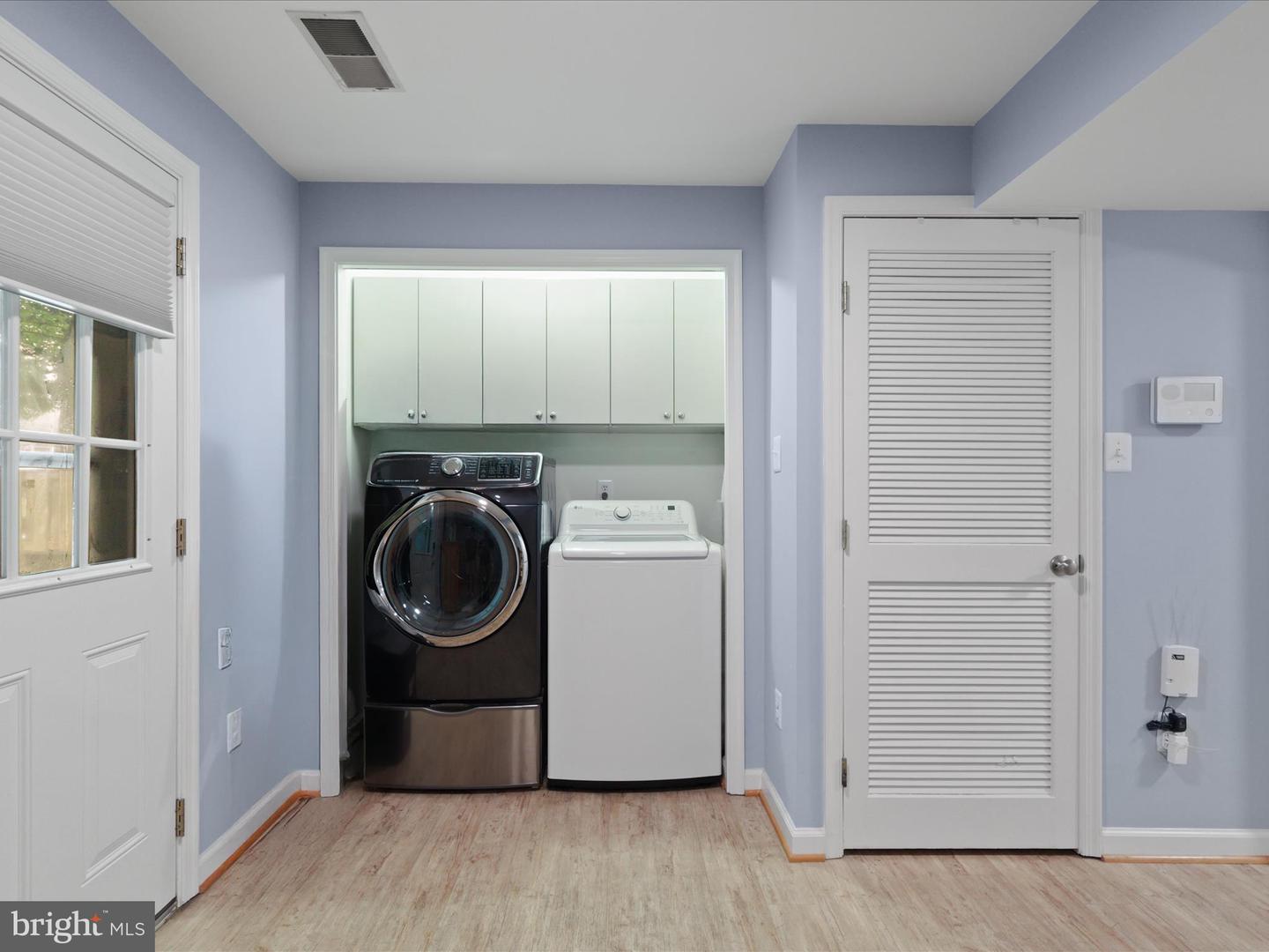 7755 EFFINGHAM SQ, ALEXANDRIA, Virginia 22315, 3 Bedrooms Bedrooms, ,3 BathroomsBathrooms,Residential,For sale,7755 EFFINGHAM SQ,VAFX2259076 MLS # VAFX2259076