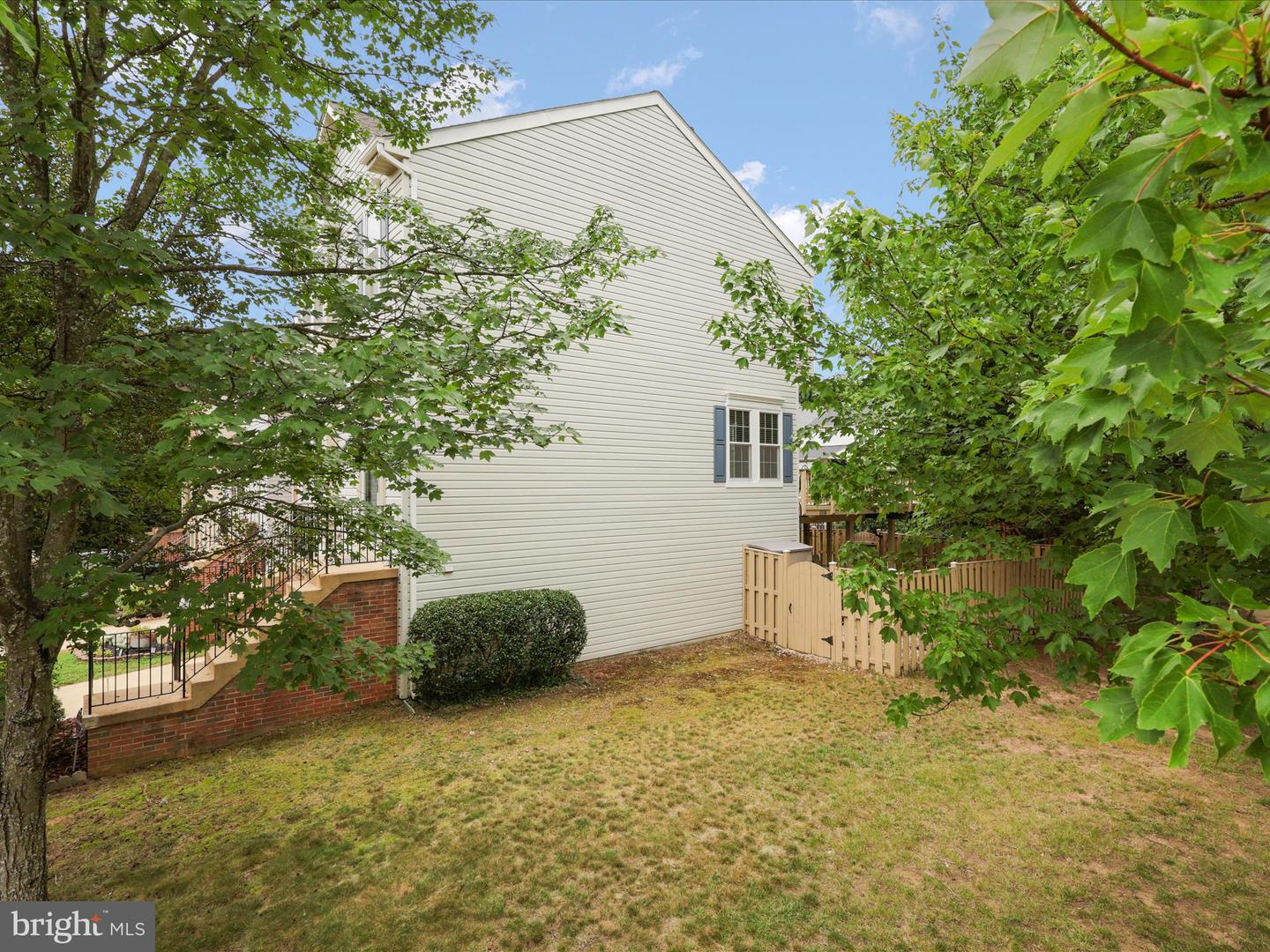 7755 EFFINGHAM SQ, ALEXANDRIA, Virginia 22315, 3 Bedrooms Bedrooms, ,3 BathroomsBathrooms,Residential,For sale,7755 EFFINGHAM SQ,VAFX2259076 MLS # VAFX2259076