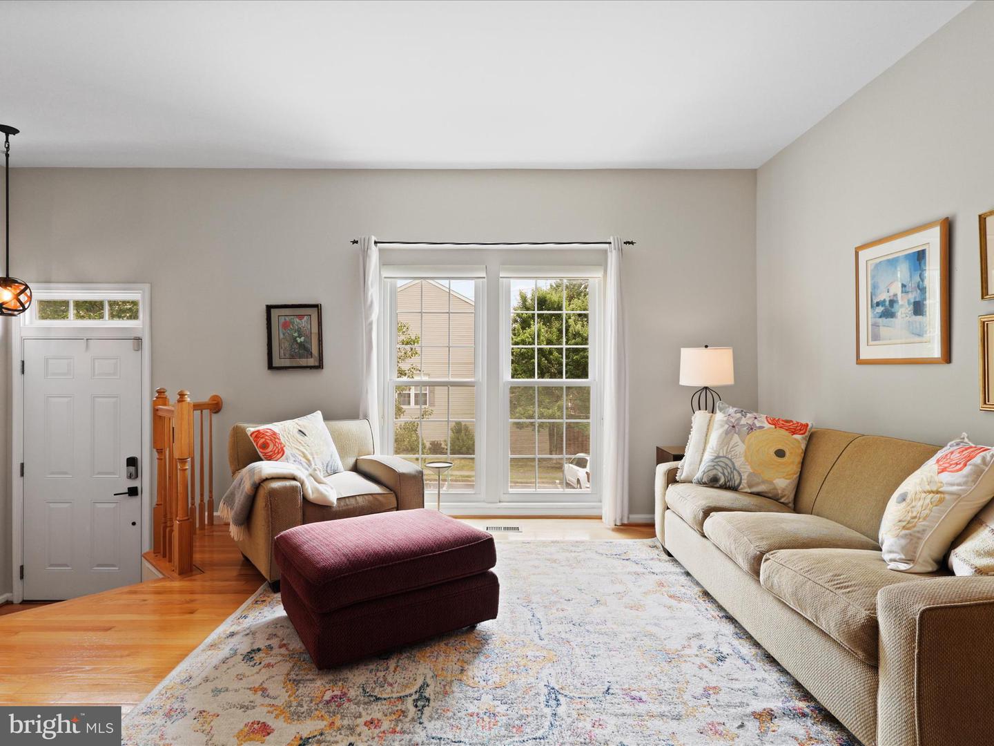 7755 EFFINGHAM SQ, ALEXANDRIA, Virginia 22315, 3 Bedrooms Bedrooms, ,3 BathroomsBathrooms,Residential,For sale,7755 EFFINGHAM SQ,VAFX2259076 MLS # VAFX2259076