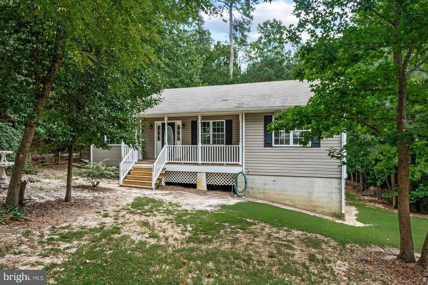349 TIMBERLAND DR, MONTROSS, Virginia 22520, 3 Bedrooms Bedrooms, ,2 BathroomsBathrooms,Residential,For sale,349 TIMBERLAND DR,VAWE2009442 MLS # VAWE2009442
