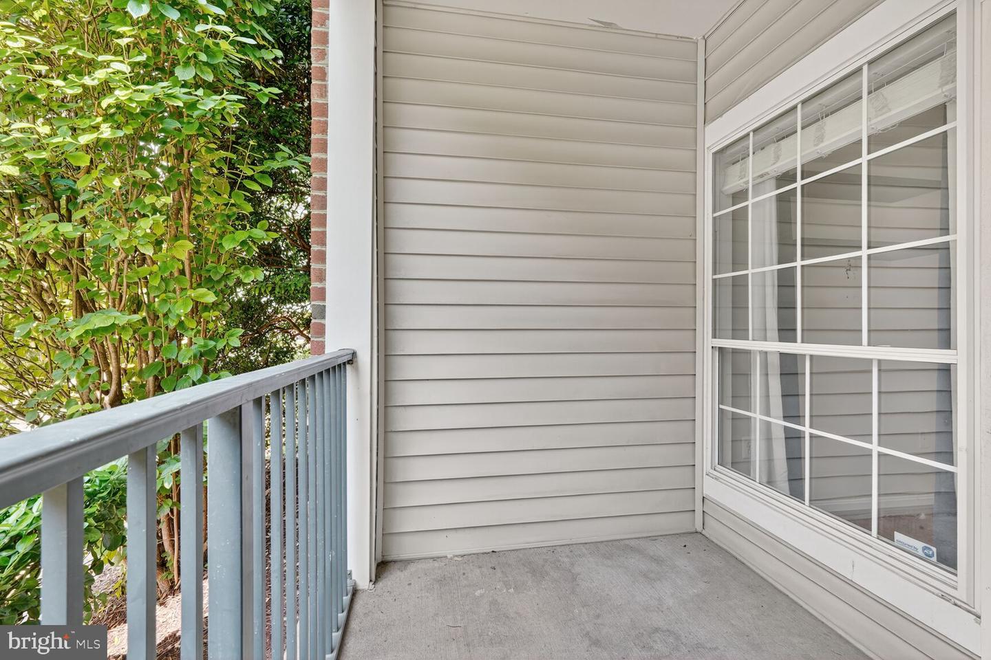 4850 EISENHOWER AVE #119, ALEXANDRIA, Virginia 22304, 2 Bedrooms Bedrooms, 3 Rooms Rooms,1 BathroomBathrooms,Residential,For sale,4850 EISENHOWER AVE #119,VAAX2048198 MLS # VAAX2048198