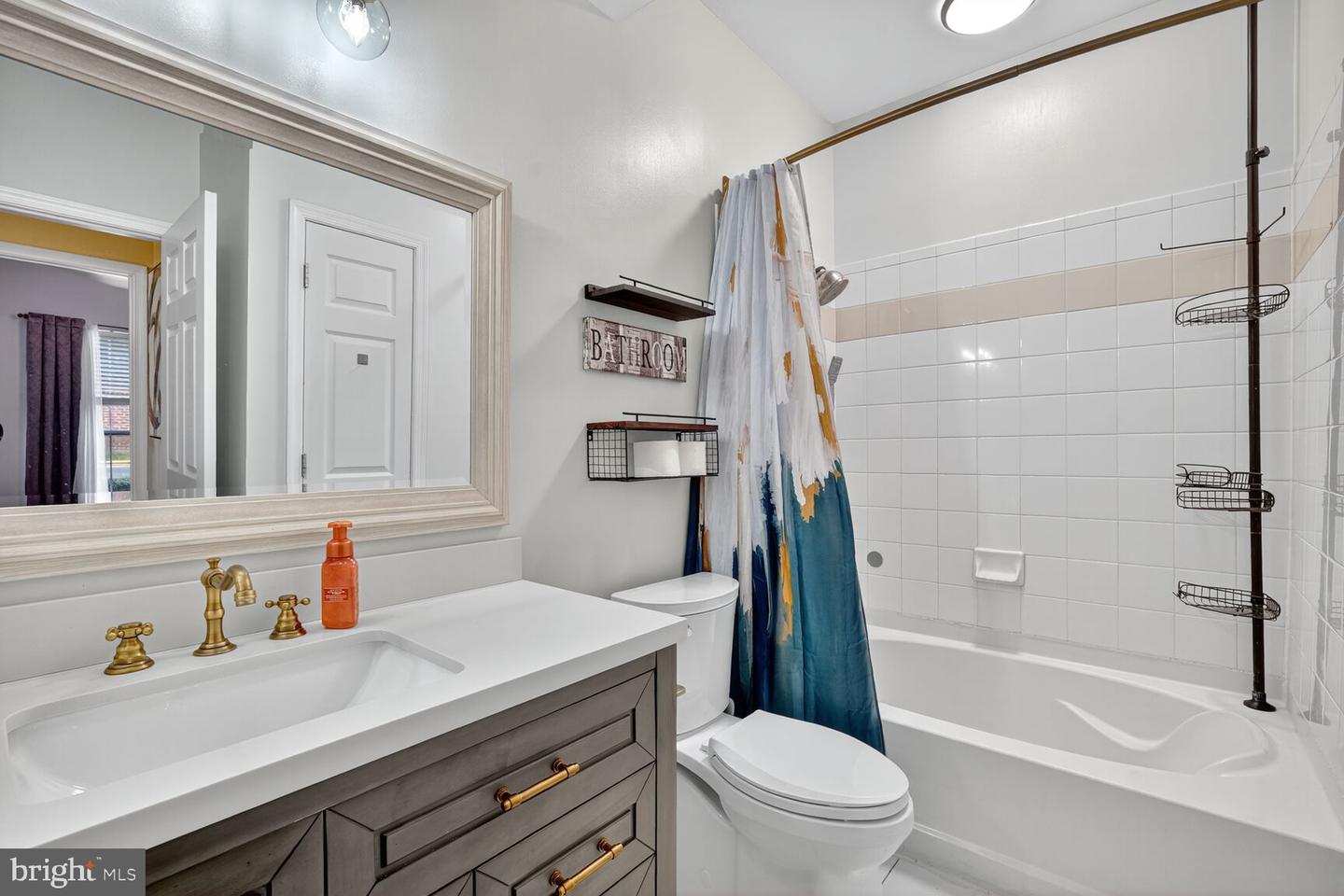4850 EISENHOWER AVE #119, ALEXANDRIA, Virginia 22304, 2 Bedrooms Bedrooms, 3 Rooms Rooms,1 BathroomBathrooms,Residential,For sale,4850 EISENHOWER AVE #119,VAAX2048198 MLS # VAAX2048198