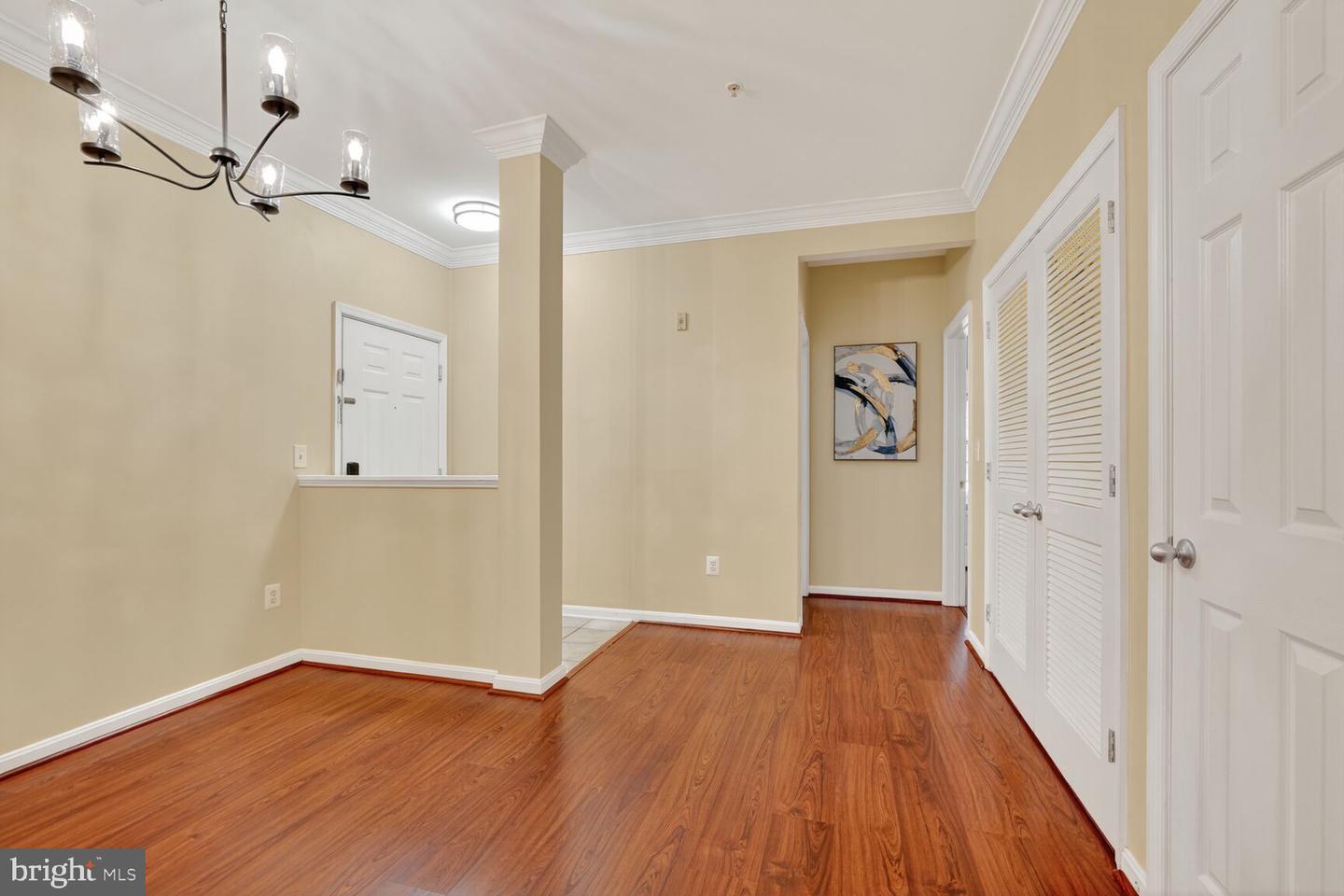 4850 EISENHOWER AVE #119, ALEXANDRIA, Virginia 22304, 2 Bedrooms Bedrooms, 3 Rooms Rooms,1 BathroomBathrooms,Residential,For sale,4850 EISENHOWER AVE #119,VAAX2048198 MLS # VAAX2048198