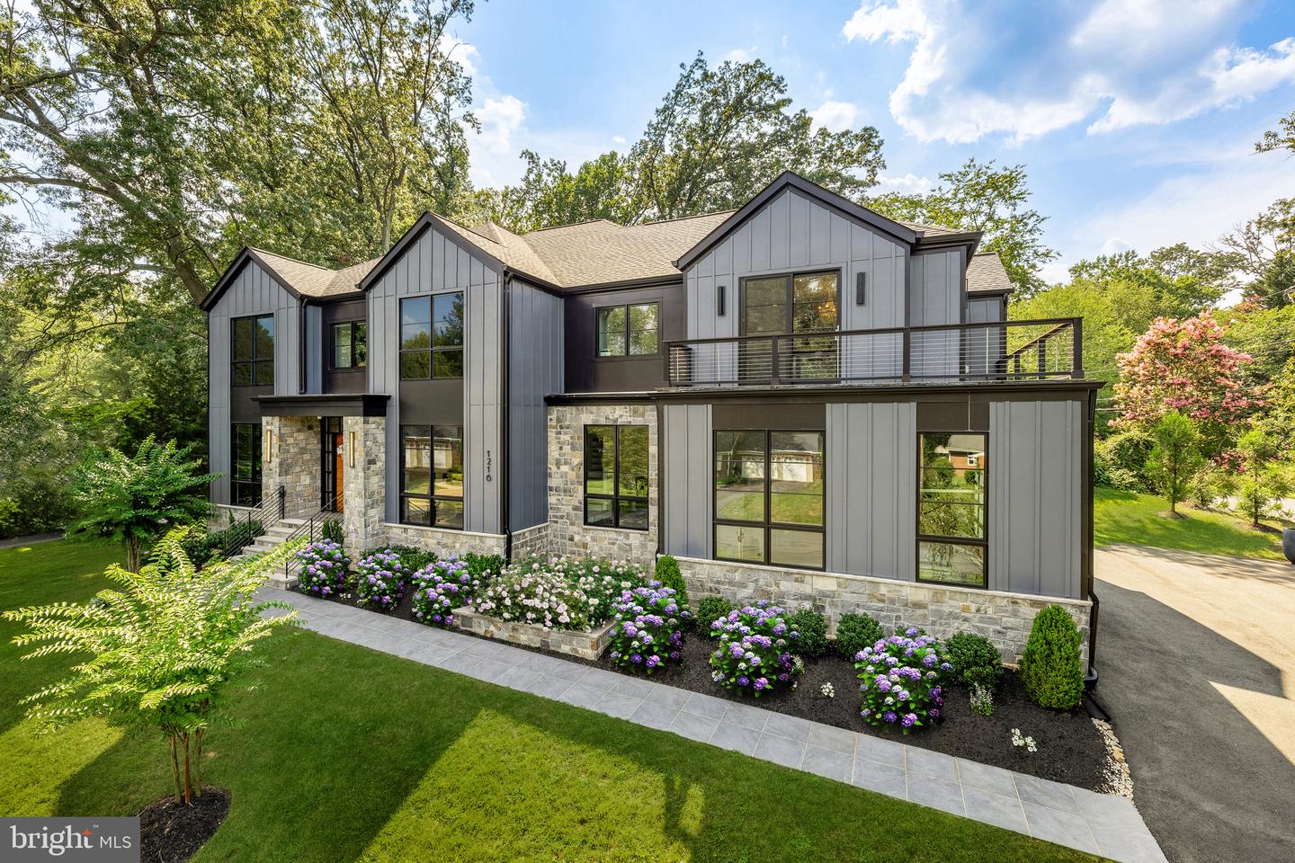 1216 EARNESTINE ST, MCLEAN, Virginia 22101, 5 Bedrooms Bedrooms, ,5 BathroomsBathrooms,Residential,For sale,1216 EARNESTINE ST,VAFX2259266 MLS # VAFX2259266