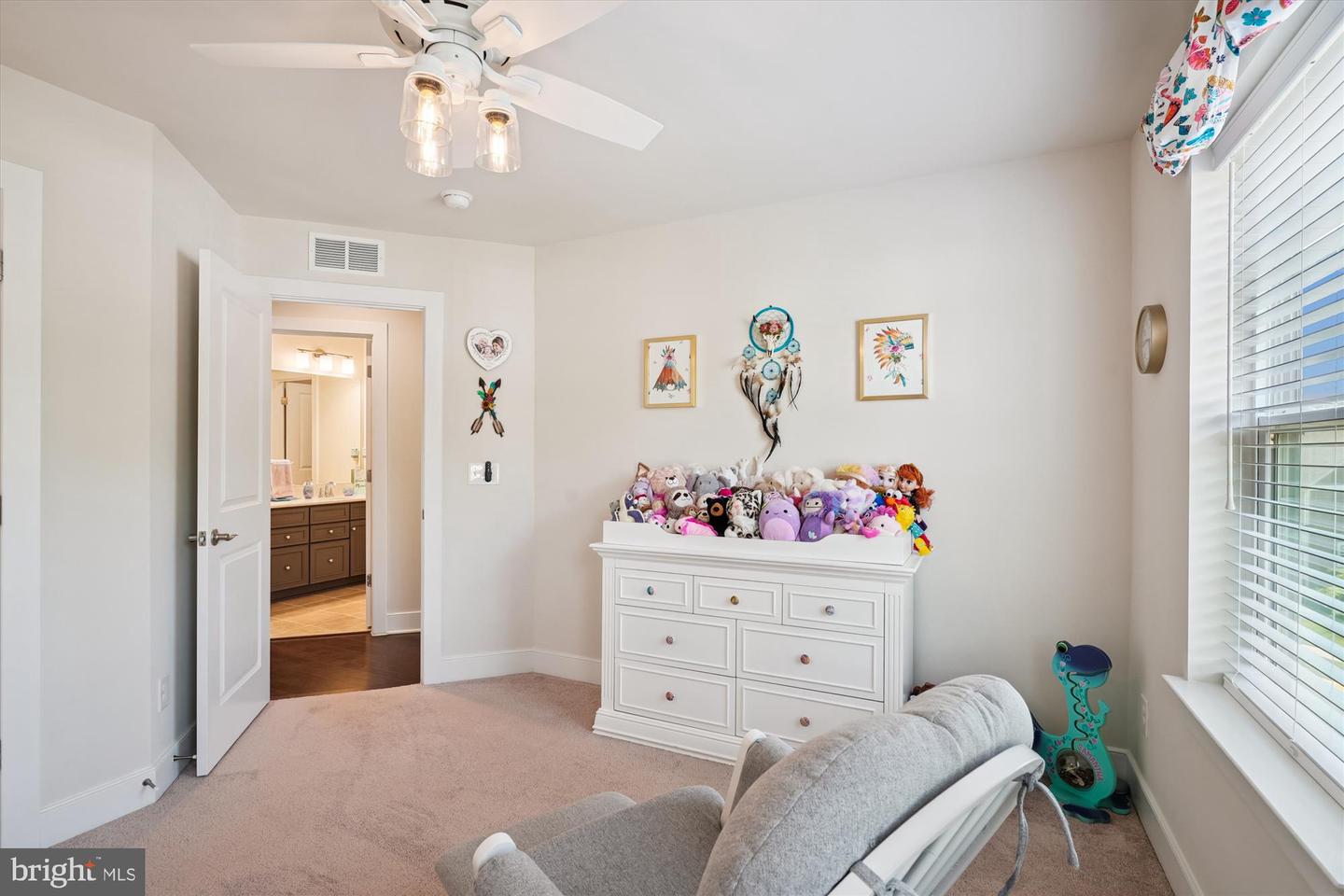 1522 MEADOWLARK GLEN RD, DUMFRIES, Virginia 22026, 4 Bedrooms Bedrooms, ,3 BathroomsBathrooms,Residential,For sale,1522 MEADOWLARK GLEN RD,VAPW2100748 MLS # VAPW2100748