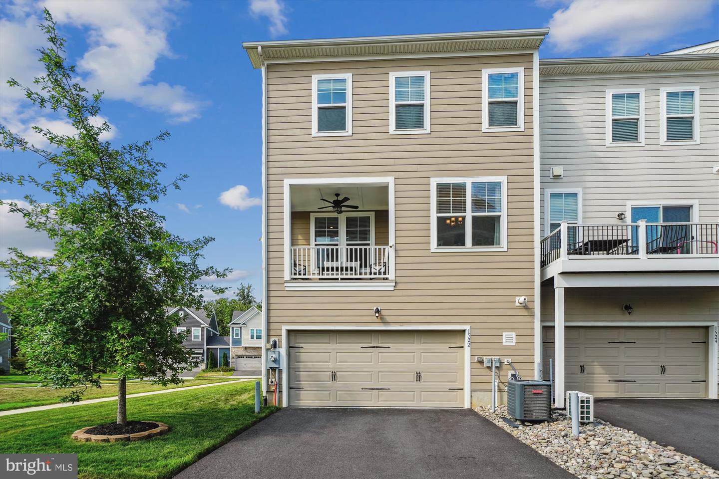 1522 MEADOWLARK GLEN RD, DUMFRIES, Virginia 22026, 4 Bedrooms Bedrooms, ,3 BathroomsBathrooms,Residential,For sale,1522 MEADOWLARK GLEN RD,VAPW2100748 MLS # VAPW2100748