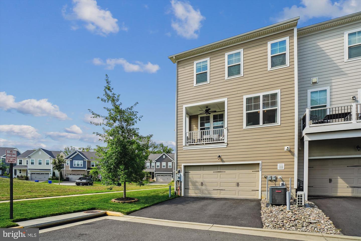 1522 MEADOWLARK GLEN RD, DUMFRIES, Virginia 22026, 4 Bedrooms Bedrooms, ,3 BathroomsBathrooms,Residential,For sale,1522 MEADOWLARK GLEN RD,VAPW2100748 MLS # VAPW2100748