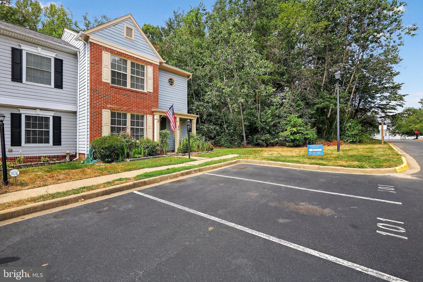 101 KINGS CREST DR, STAFFORD, Virginia 22554, 2 Bedrooms Bedrooms, ,2 BathroomsBathrooms,Residential,For sale,101 KINGS CREST DR,VAST2041472 MLS # VAST2041472
