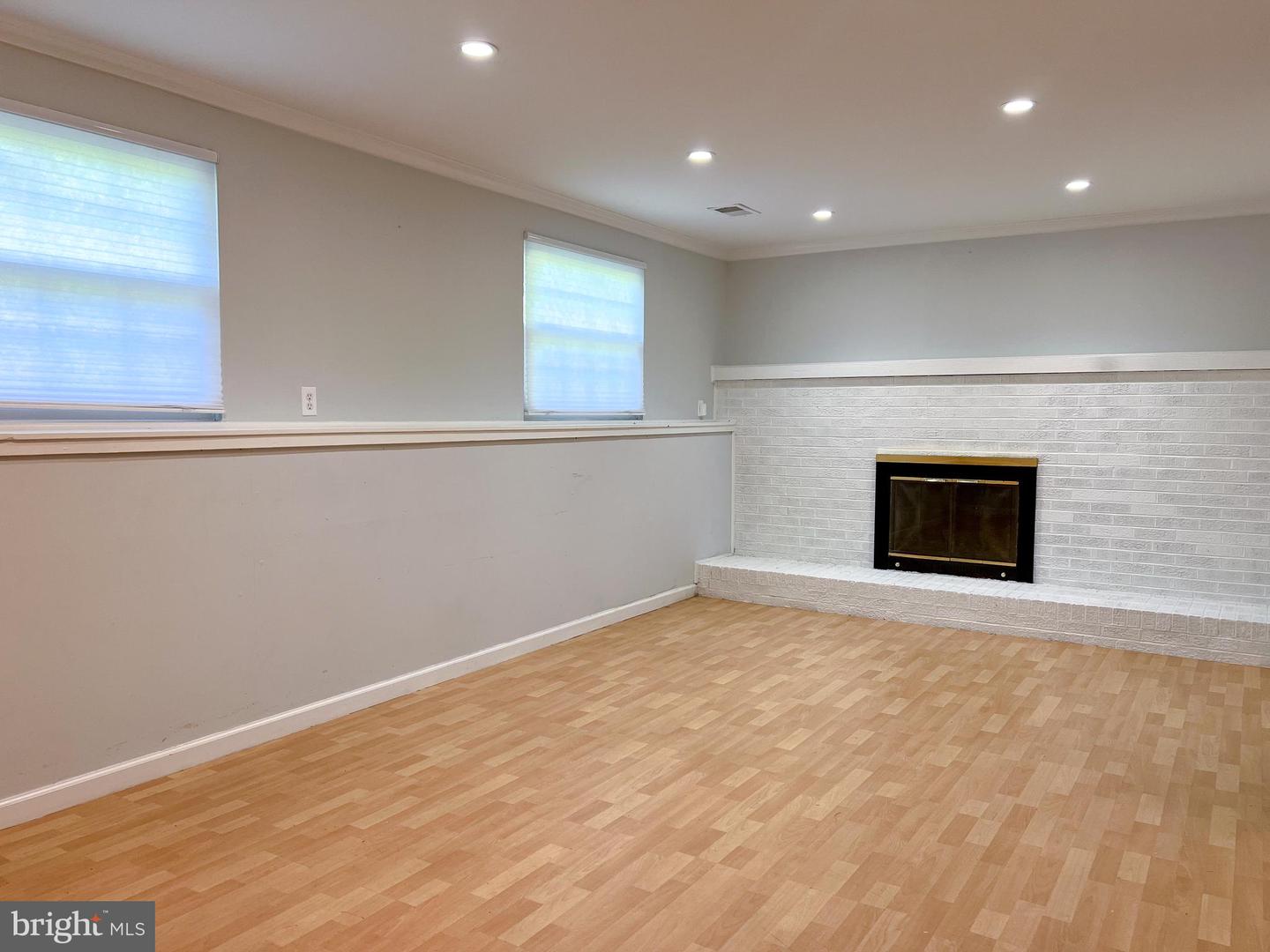 9914 BRIGHTLEA DR, VIENNA, Virginia 22181, 3 Bedrooms Bedrooms, ,2 BathroomsBathrooms,Residential,For sale,9914 BRIGHTLEA DR,VAFX2259394 MLS # VAFX2259394