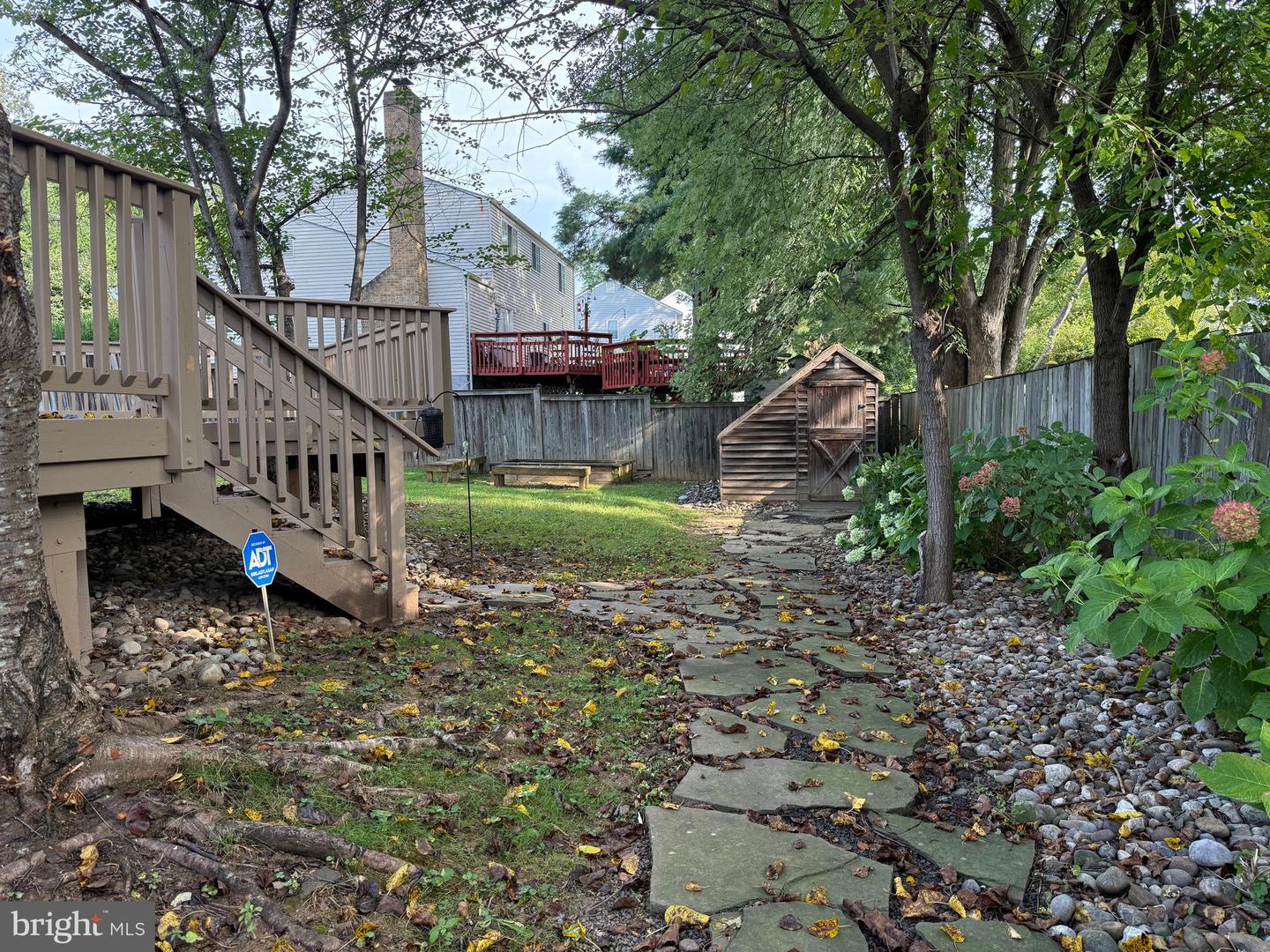 9914 BRIGHTLEA DR, VIENNA, Virginia 22181, 3 Bedrooms Bedrooms, ,2 BathroomsBathrooms,Residential,For sale,9914 BRIGHTLEA DR,VAFX2259394 MLS # VAFX2259394