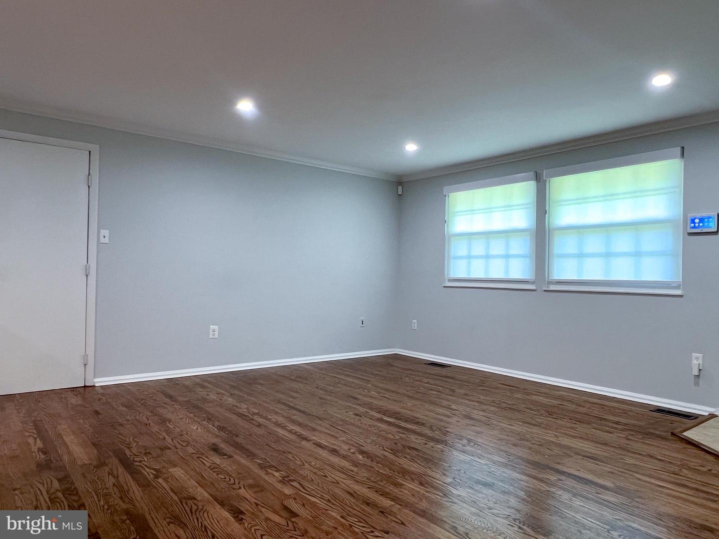 9914 BRIGHTLEA DR, VIENNA, Virginia 22181, 3 Bedrooms Bedrooms, ,2 BathroomsBathrooms,Residential,For sale,9914 BRIGHTLEA DR,VAFX2259394 MLS # VAFX2259394