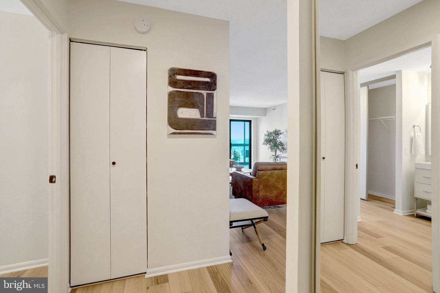 900 N STAFFORD ST #1815, ARLINGTON, Virginia 22203, 2 Bedrooms Bedrooms, ,2 BathroomsBathrooms,Residential,For sale,900 N STAFFORD ST #1815,VAAR2061876 MLS # VAAR2061876