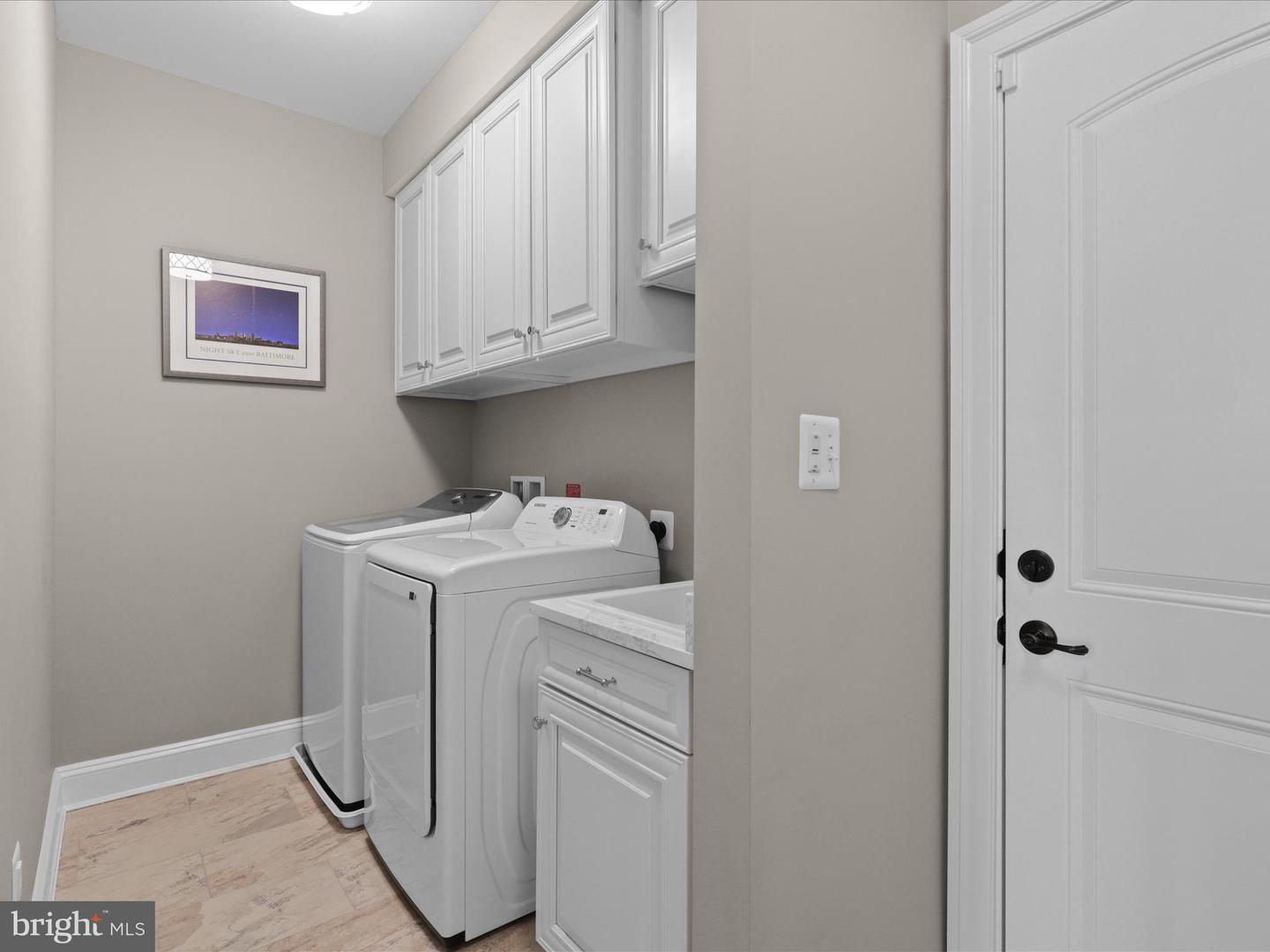 25739 PUREBRED CT, ALDIE, Virginia 20105, 4 Bedrooms Bedrooms, ,4 BathroomsBathrooms,Residential,For sale,25739 PUREBRED CT,VALO2103934 MLS # VALO2103934