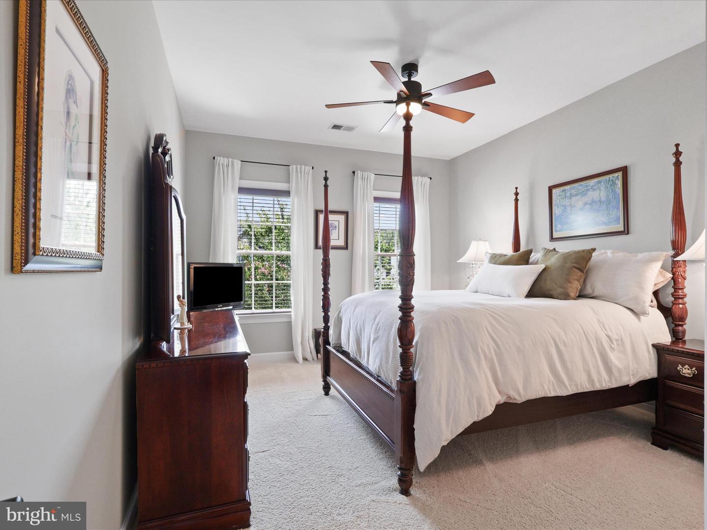 25739 PUREBRED CT, ALDIE, Virginia 20105, 4 Bedrooms Bedrooms, ,4 BathroomsBathrooms,Residential,For sale,25739 PUREBRED CT,VALO2103934 MLS # VALO2103934